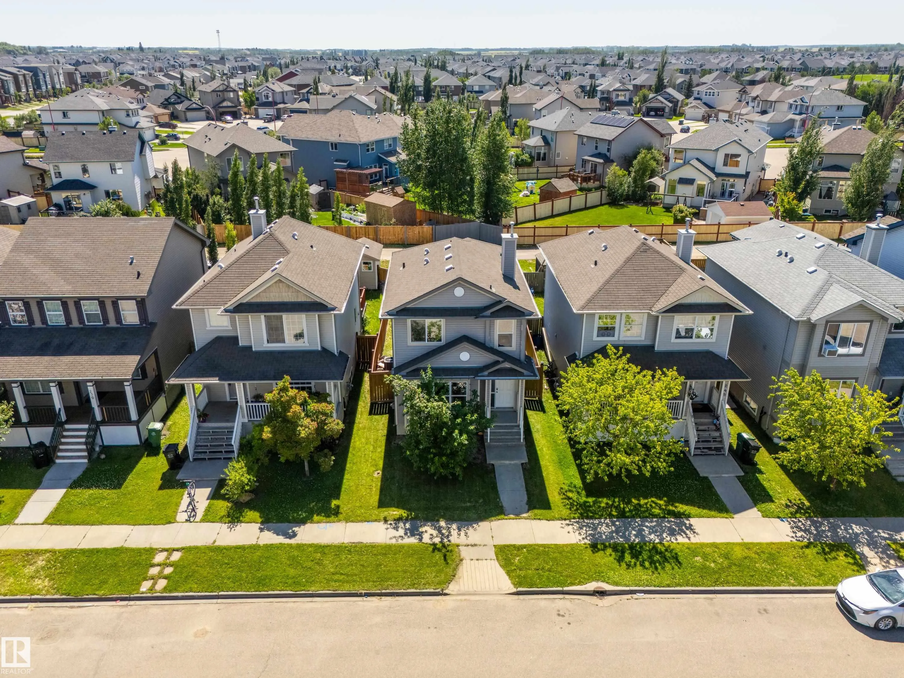 243 SOUTHWICK Way