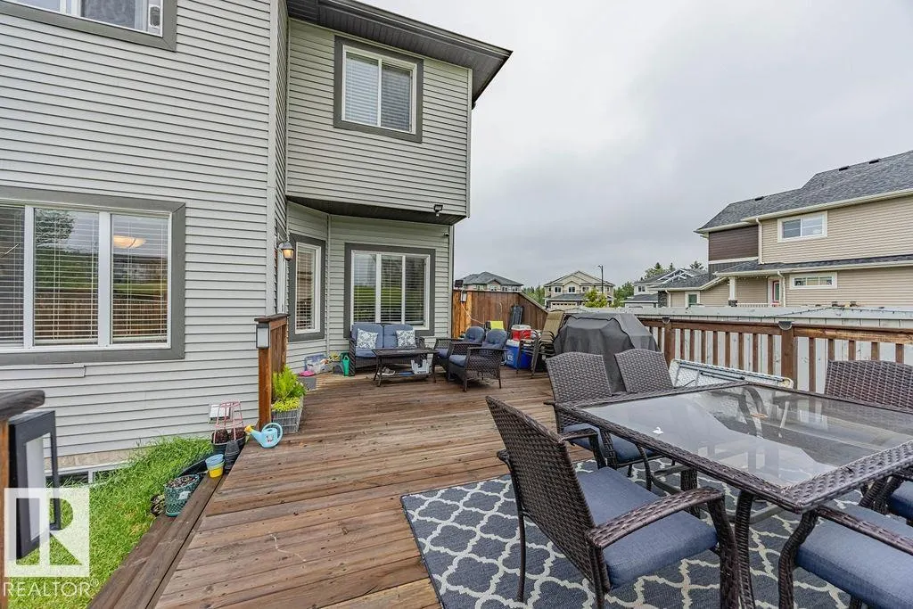 51 MEADOWPARK Gate