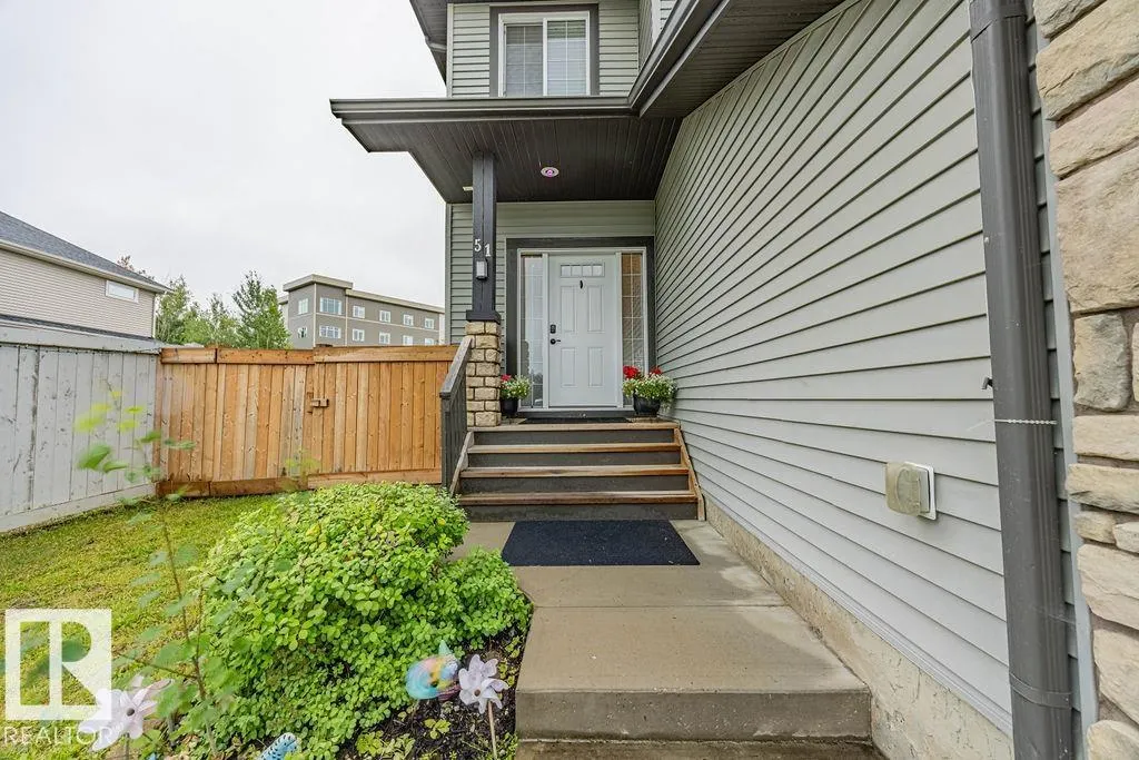 51 MEADOWPARK Gate