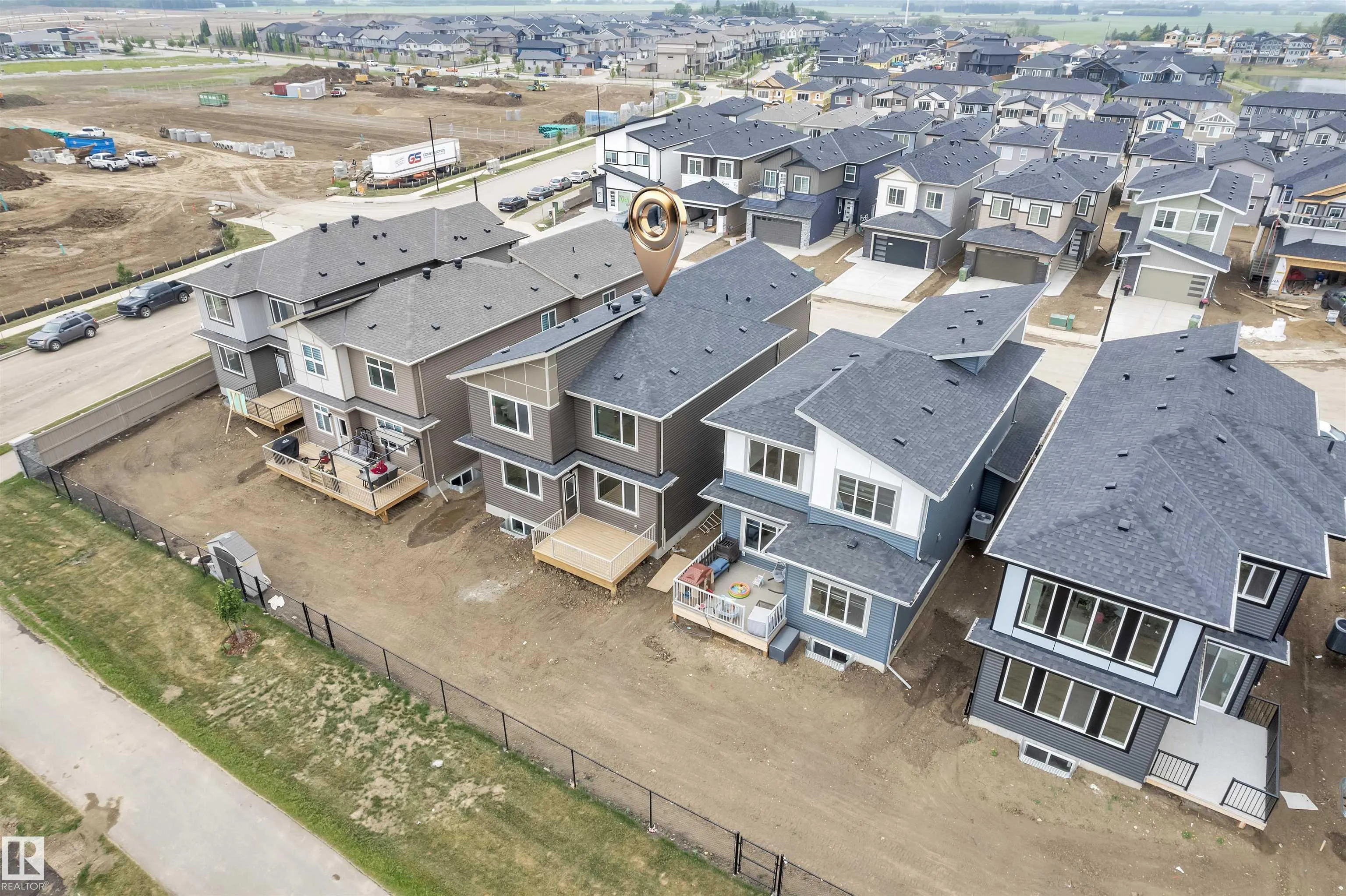 404 Pine Point(e)
