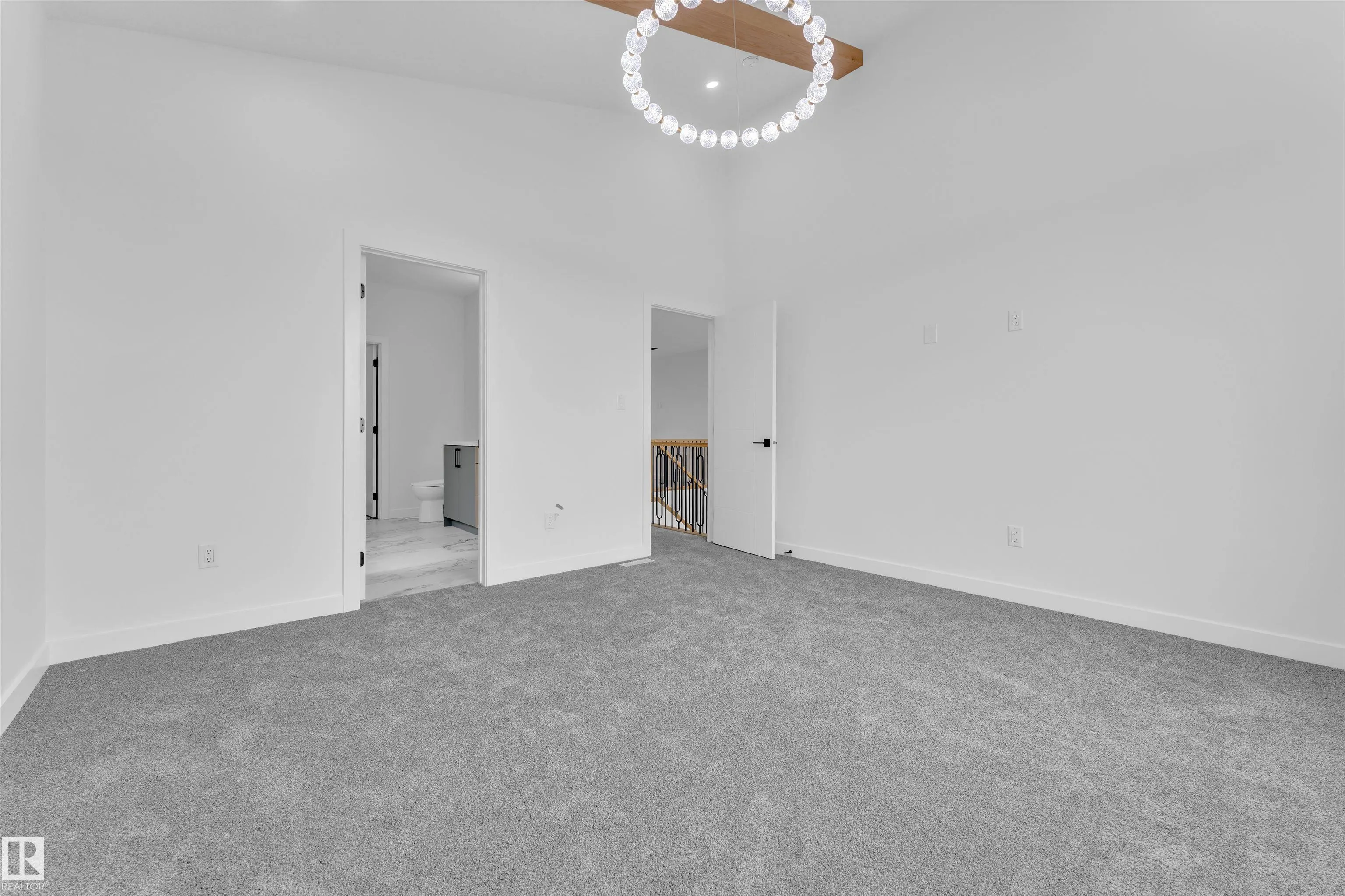 404 Pine Point(e)