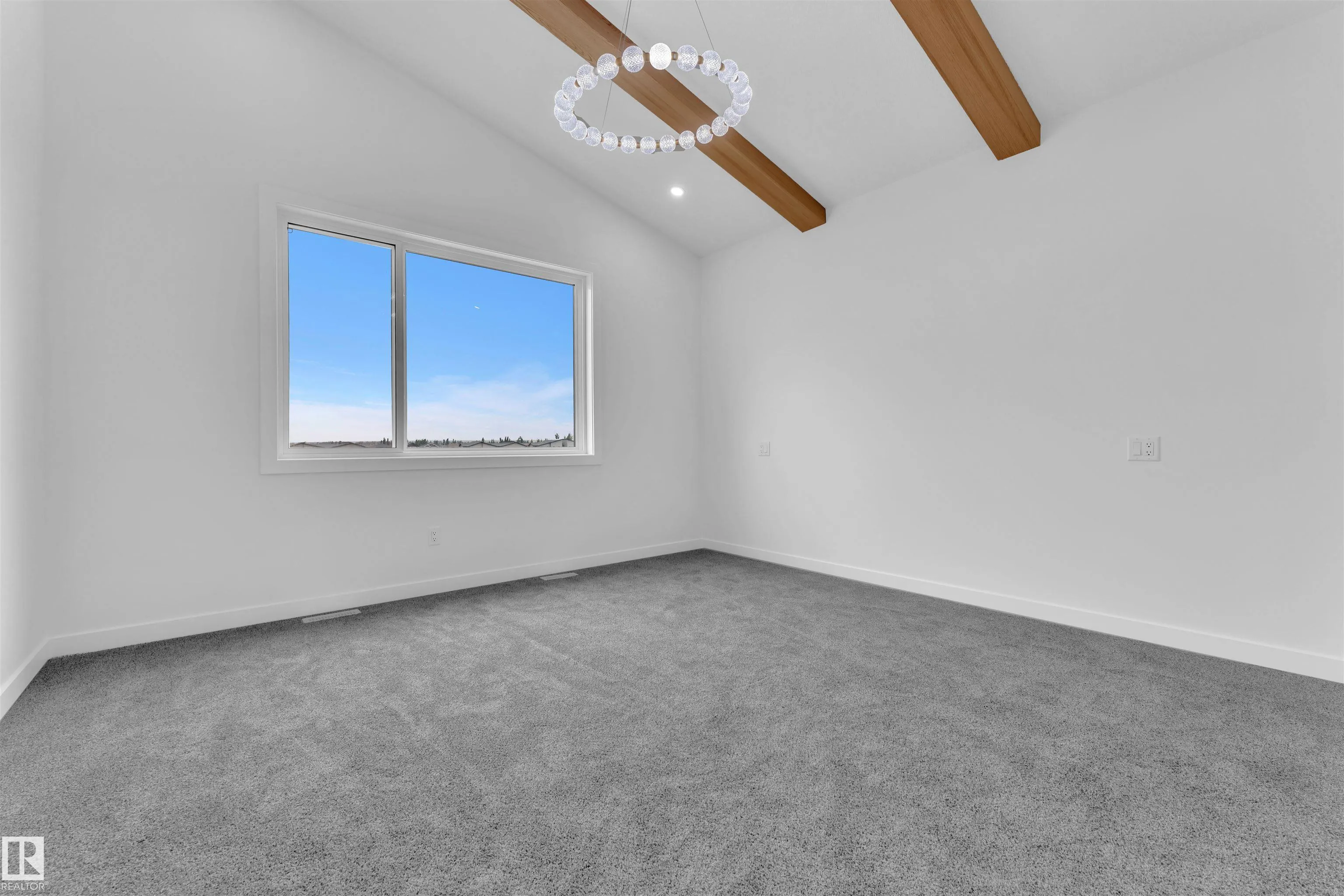 404 Pine Point(e)