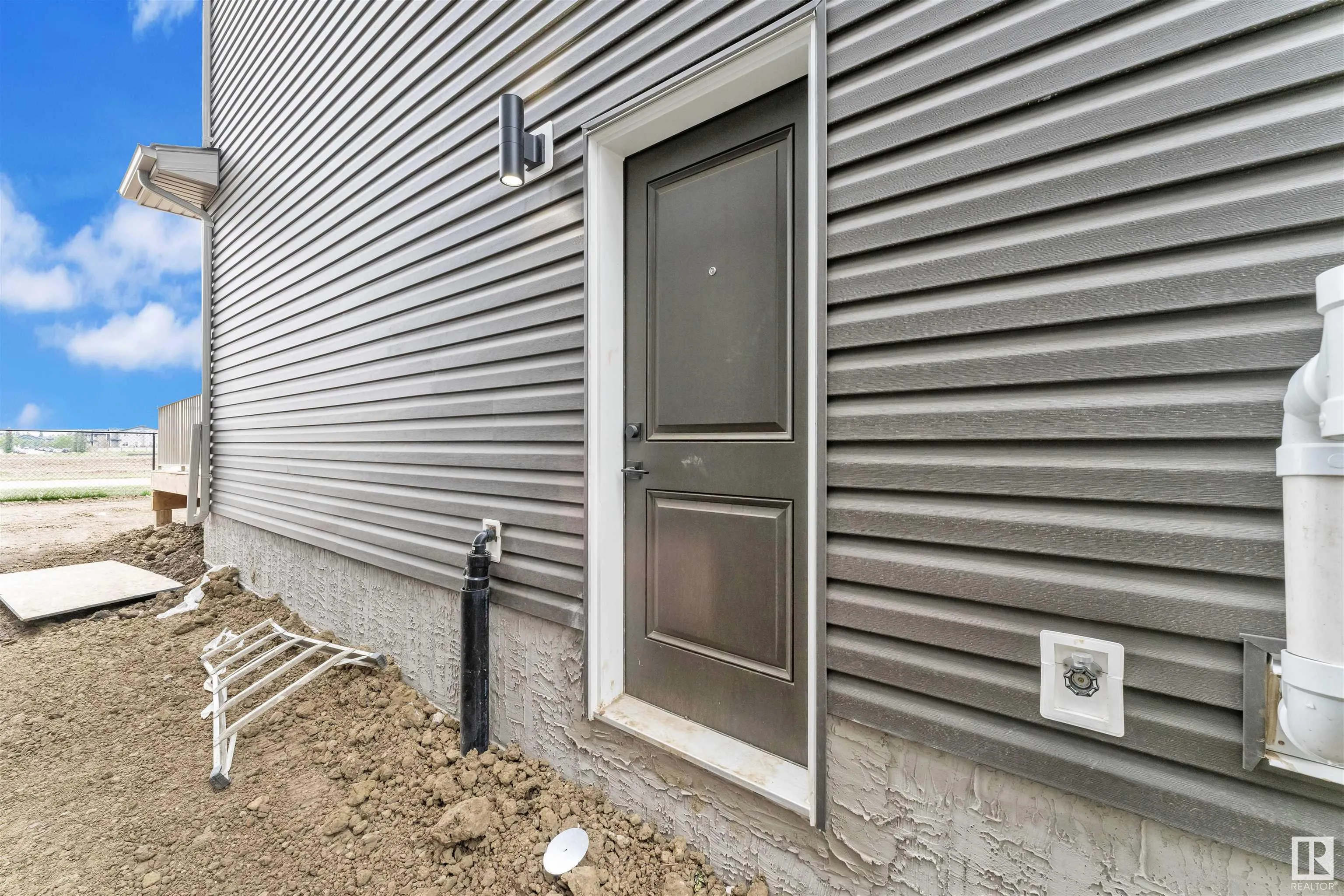 404 Pine Point(e)