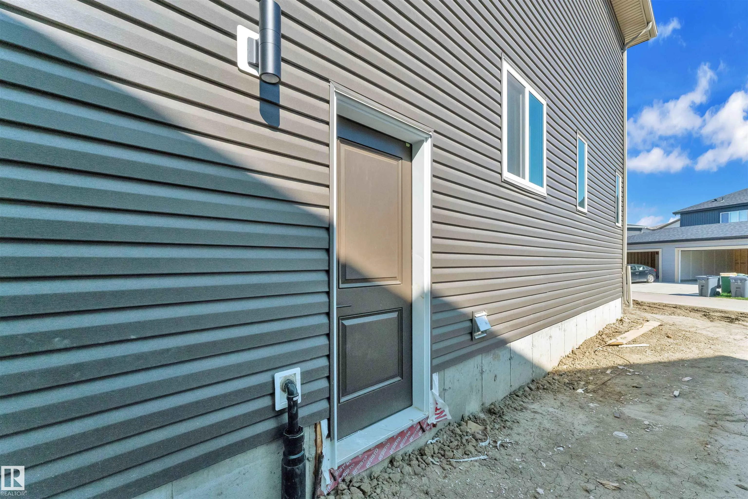 127 Lilac Close