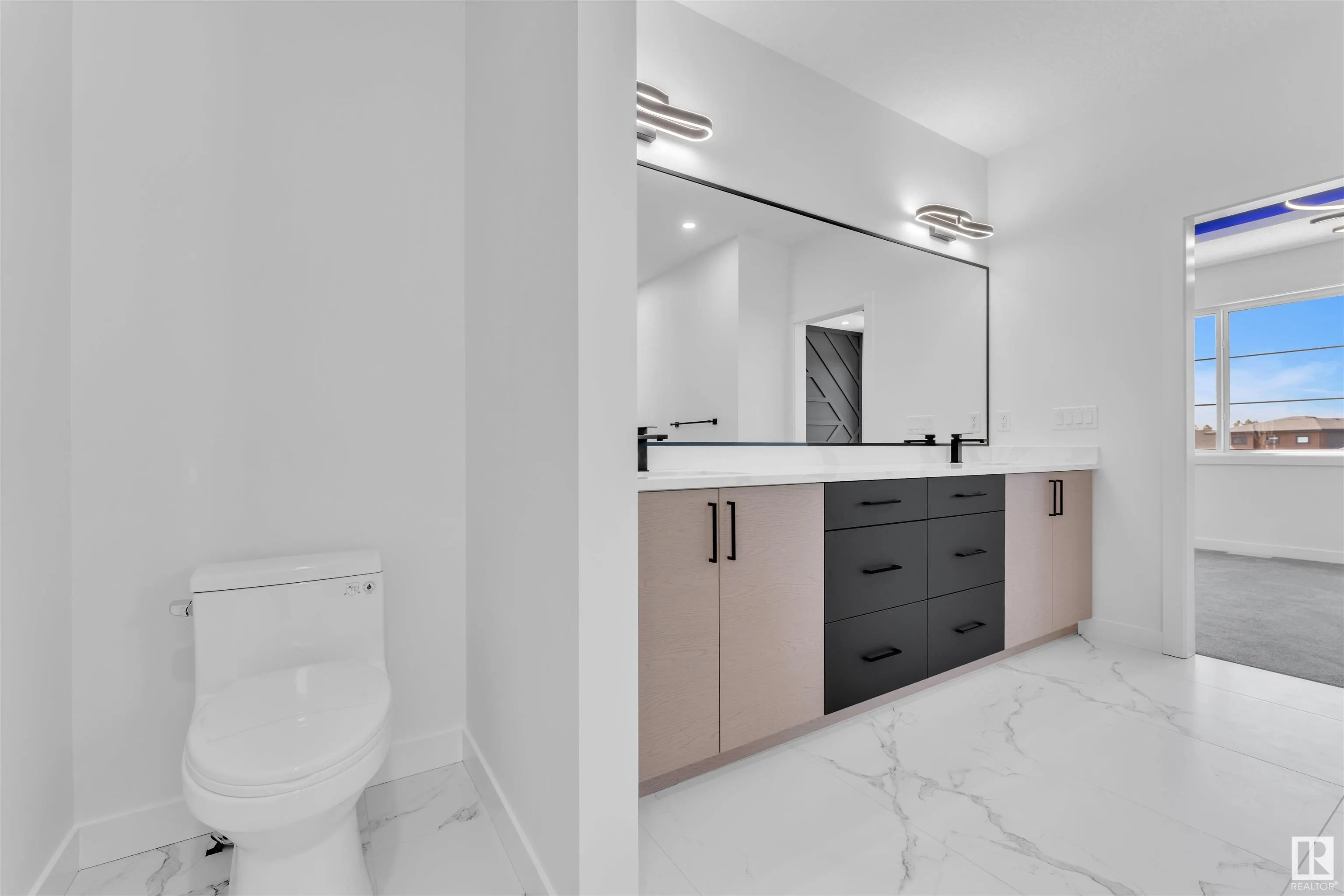127 Lilac Close