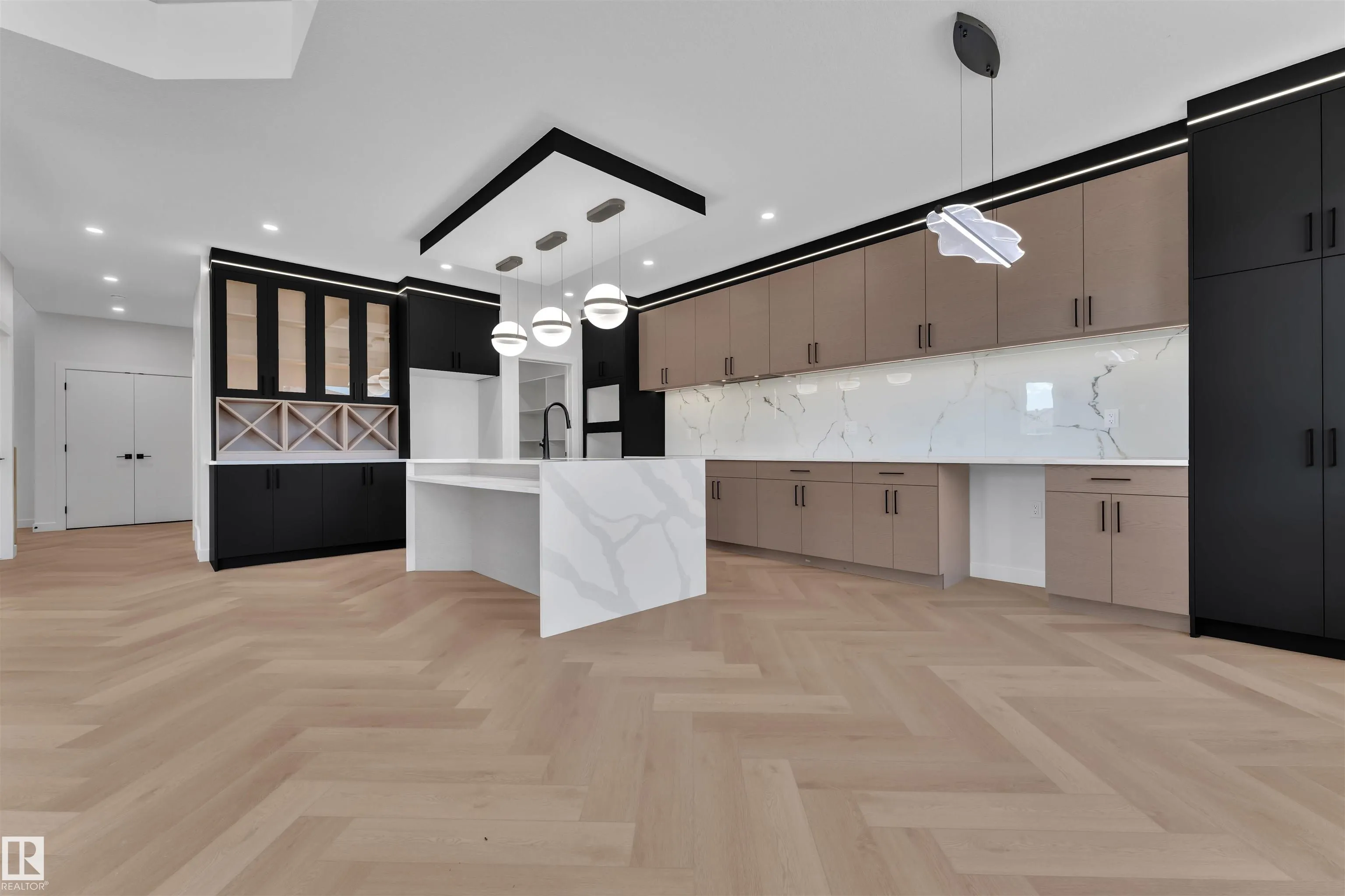 127 Lilac Close