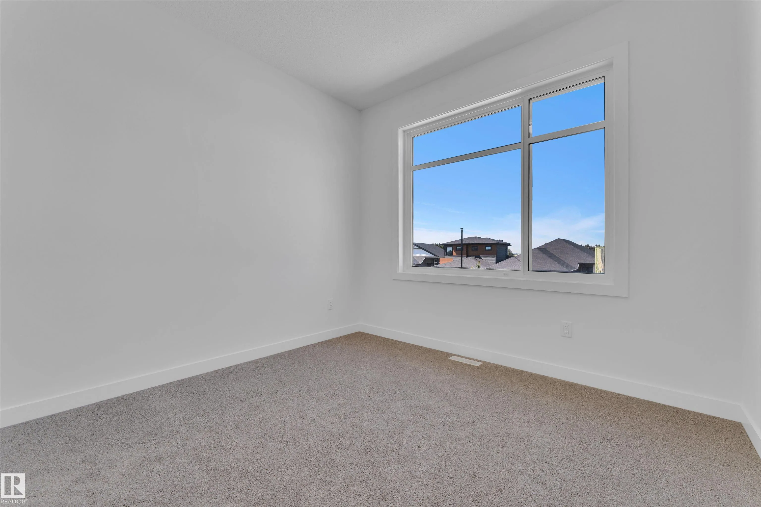 123 Lilac Close