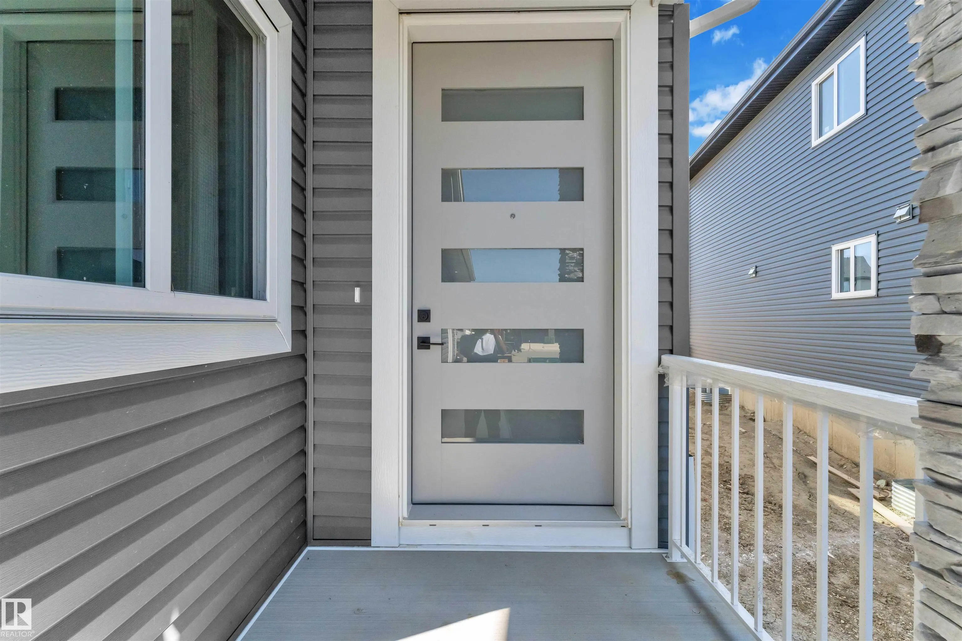 123 Lilac Close