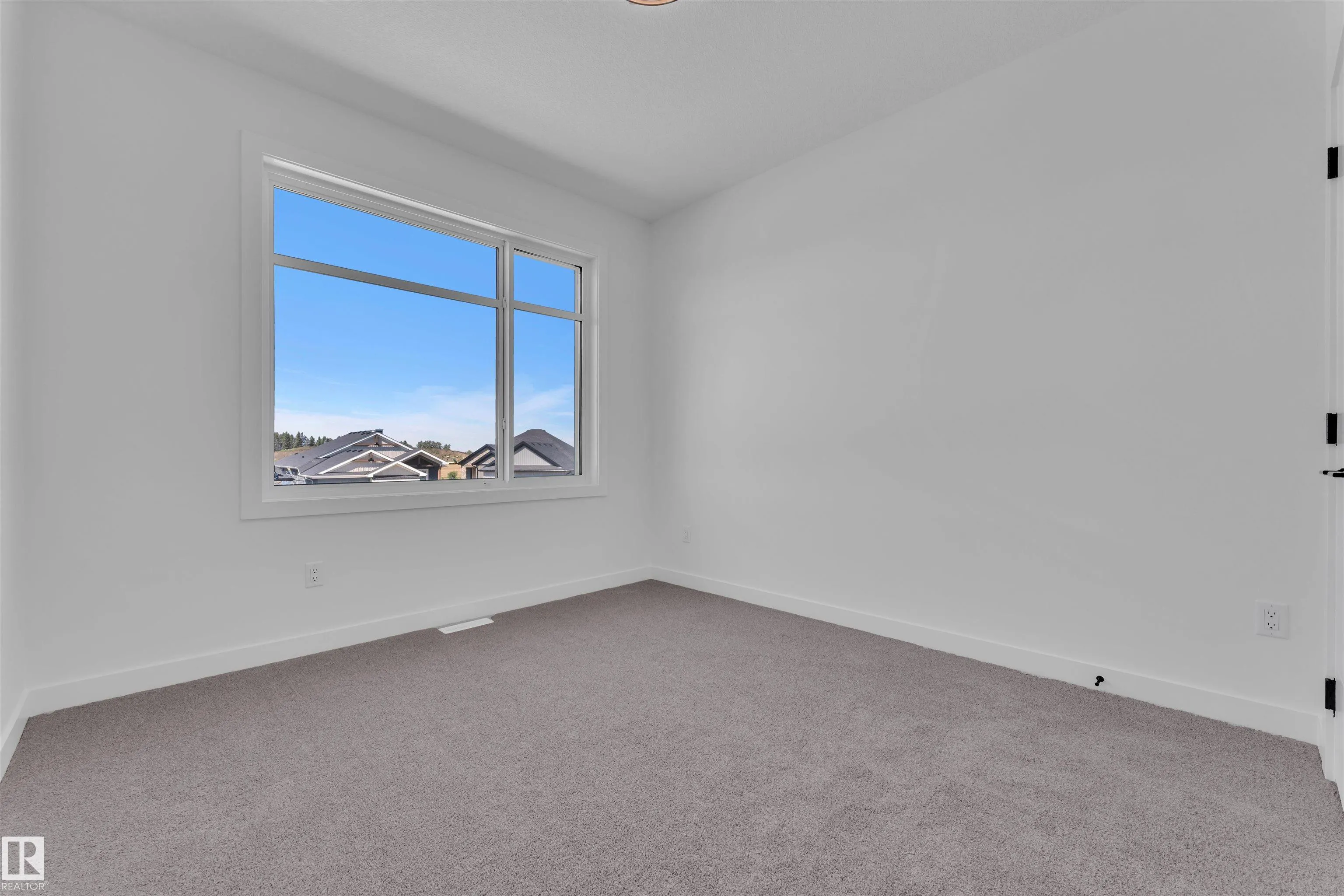 123 Lilac Close