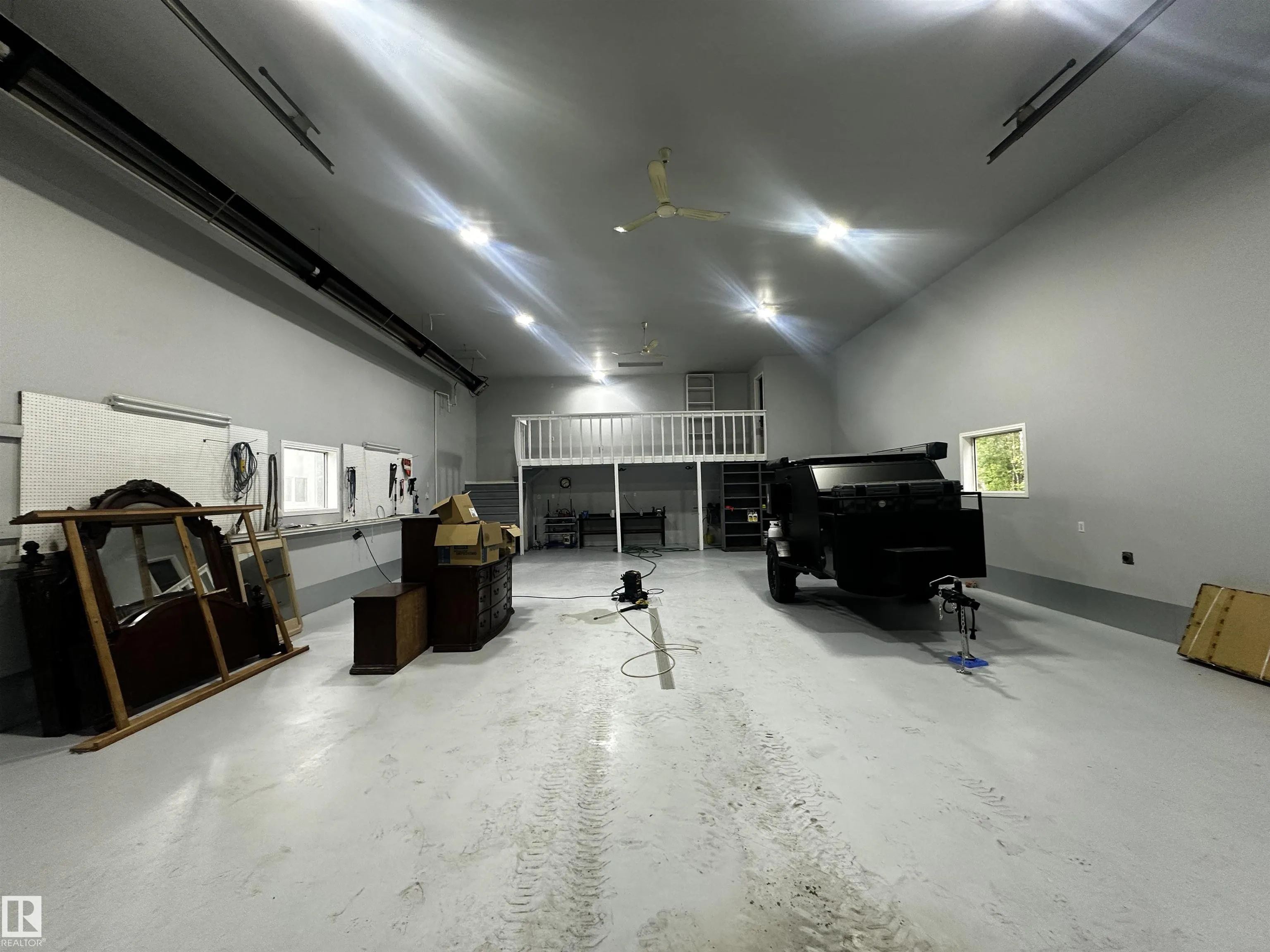 51128 RGE ROAD 261