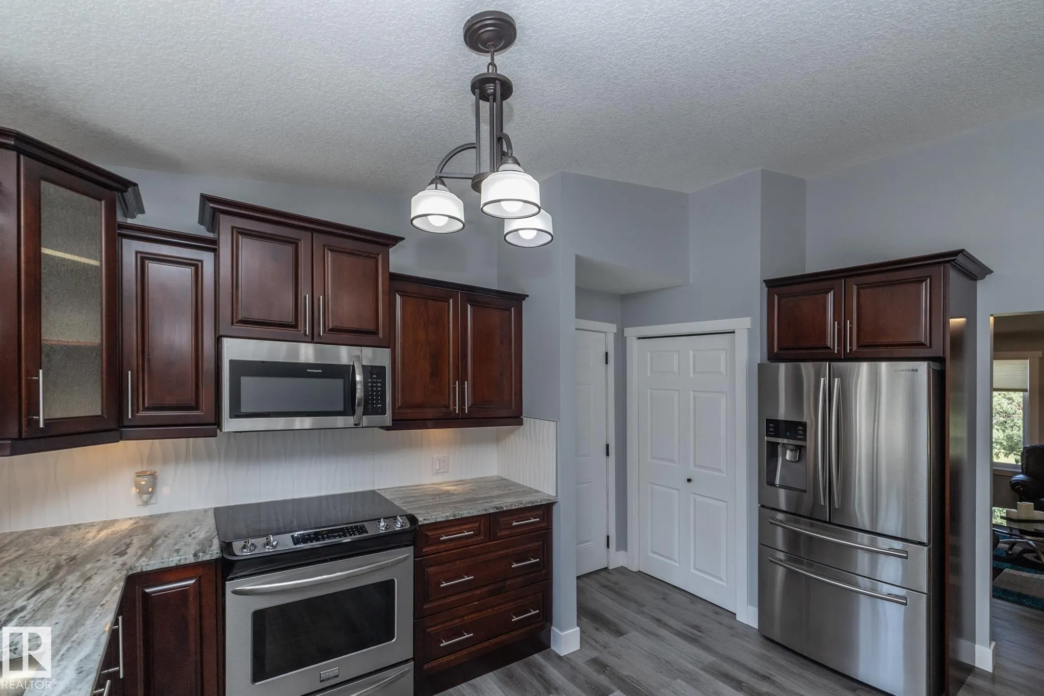 51128 RGE ROAD 261