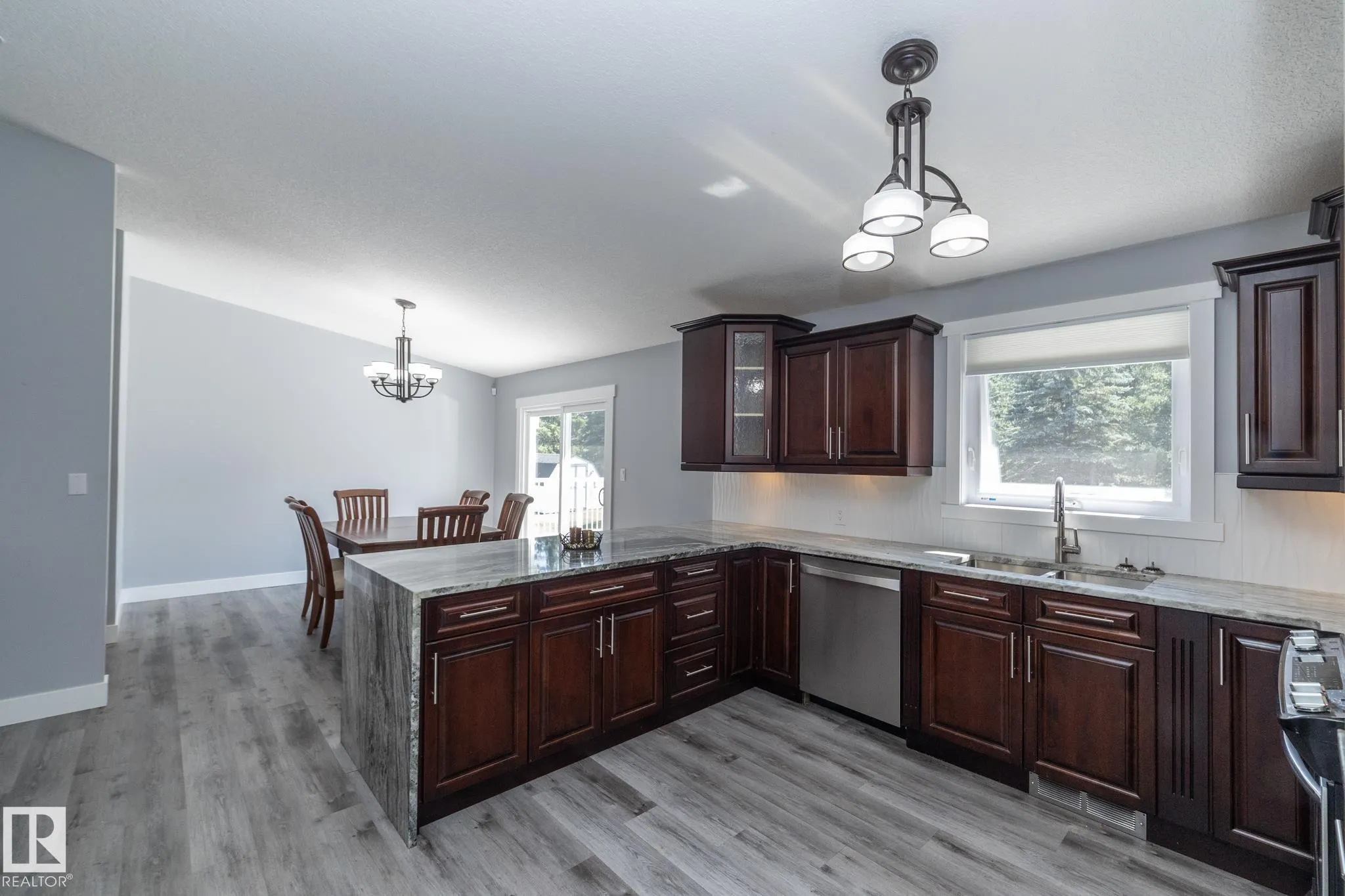 51128 RGE ROAD 261