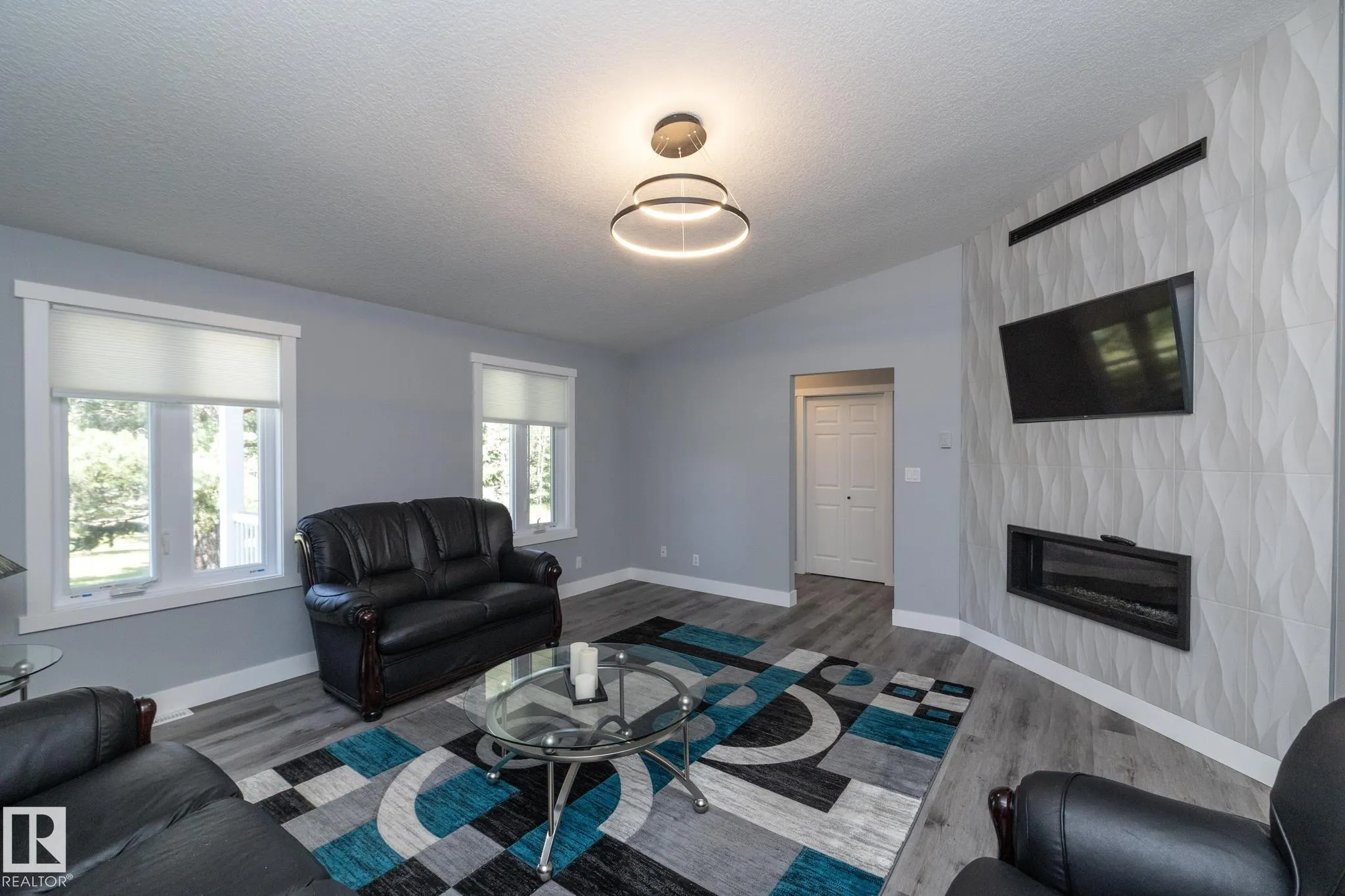 51128 RGE ROAD 261