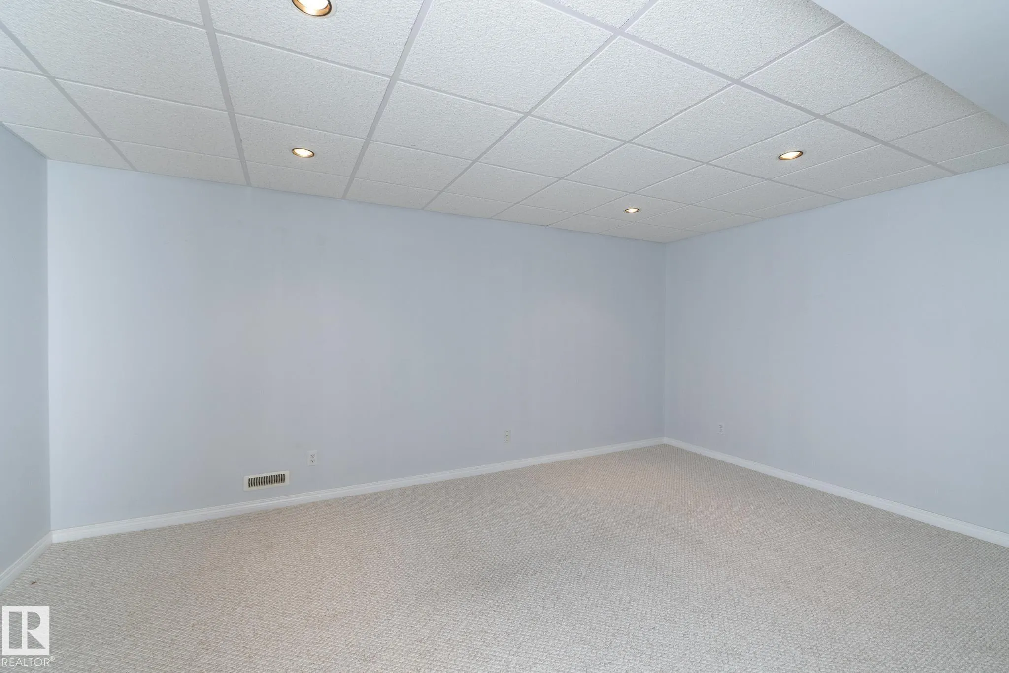 51128 RGE ROAD 261