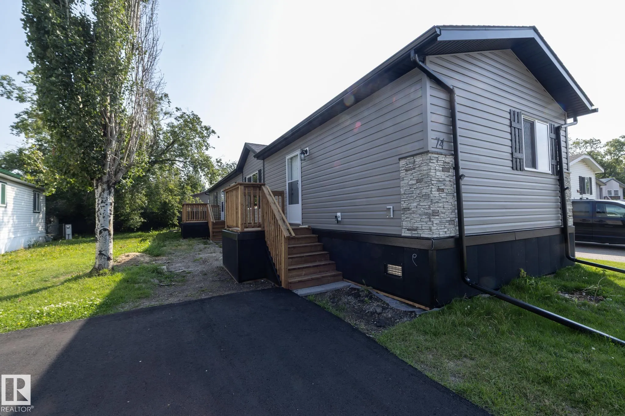 74 Willow Park Estates