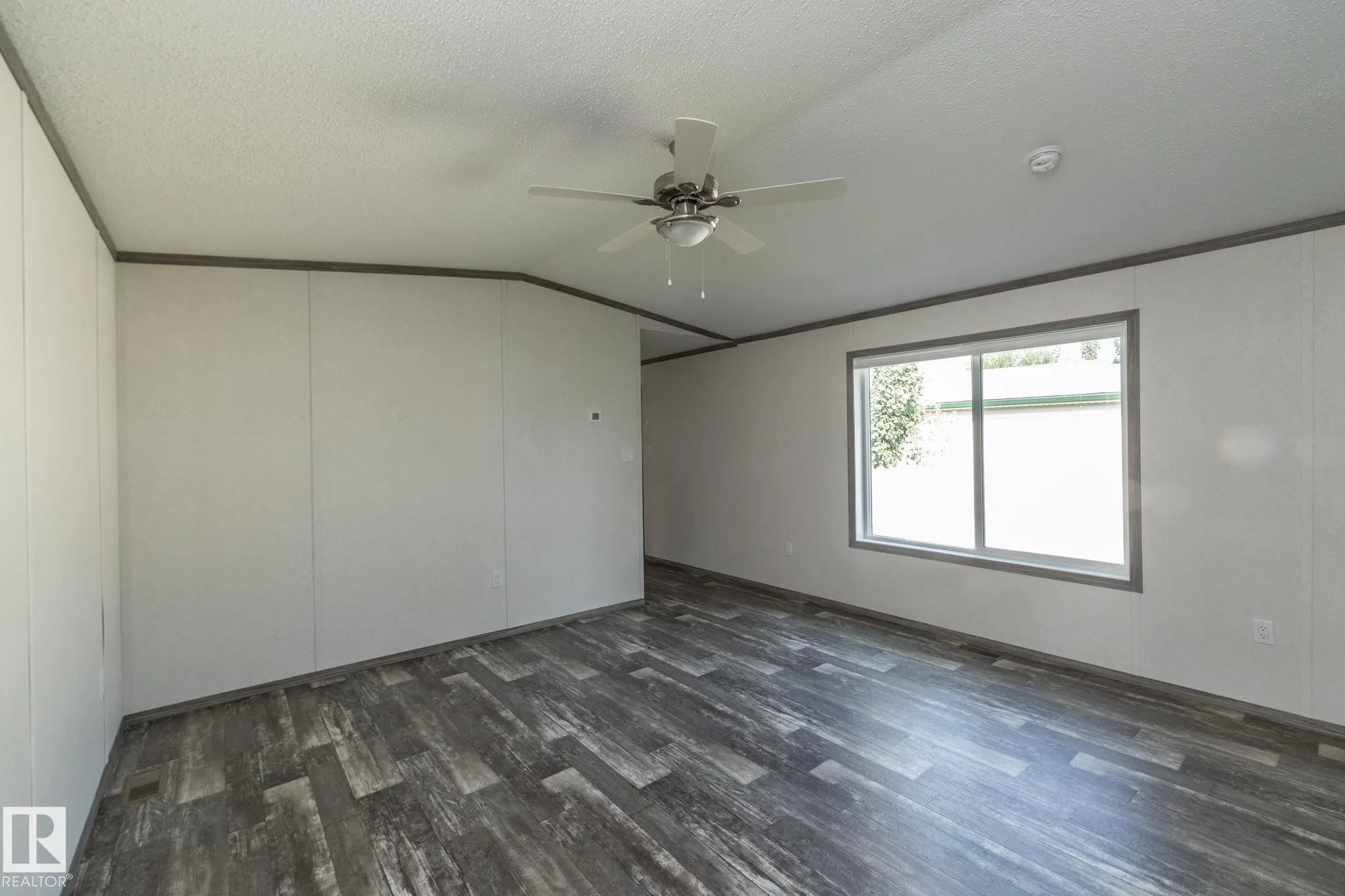 74 Willow Park Estates