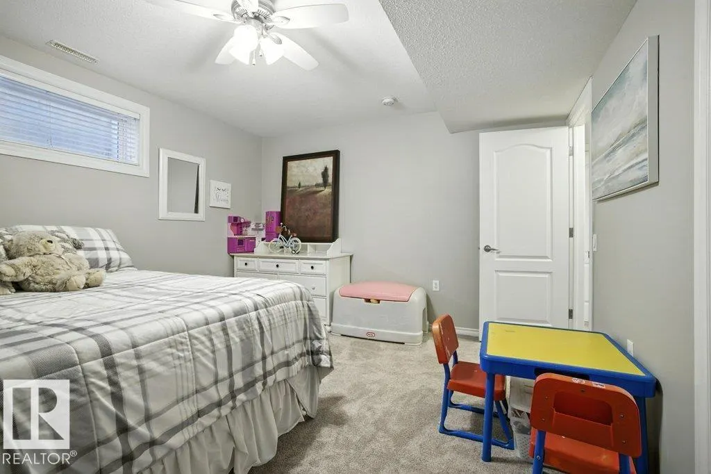 61 RIDGELAND Bay