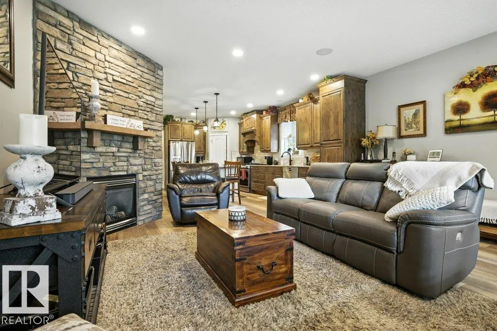 61 RIDGELAND Bay