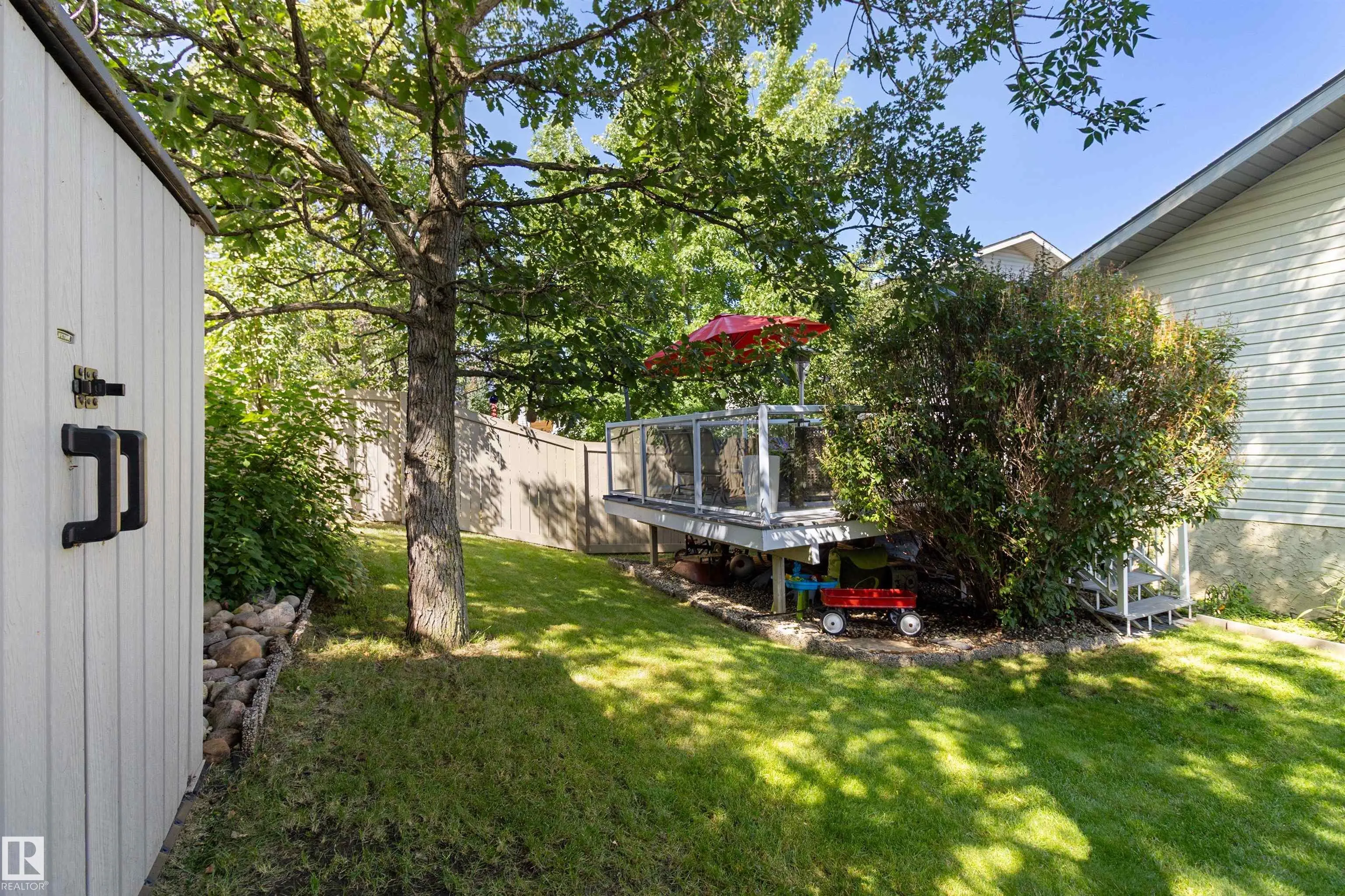 100 Ridgepoint Way