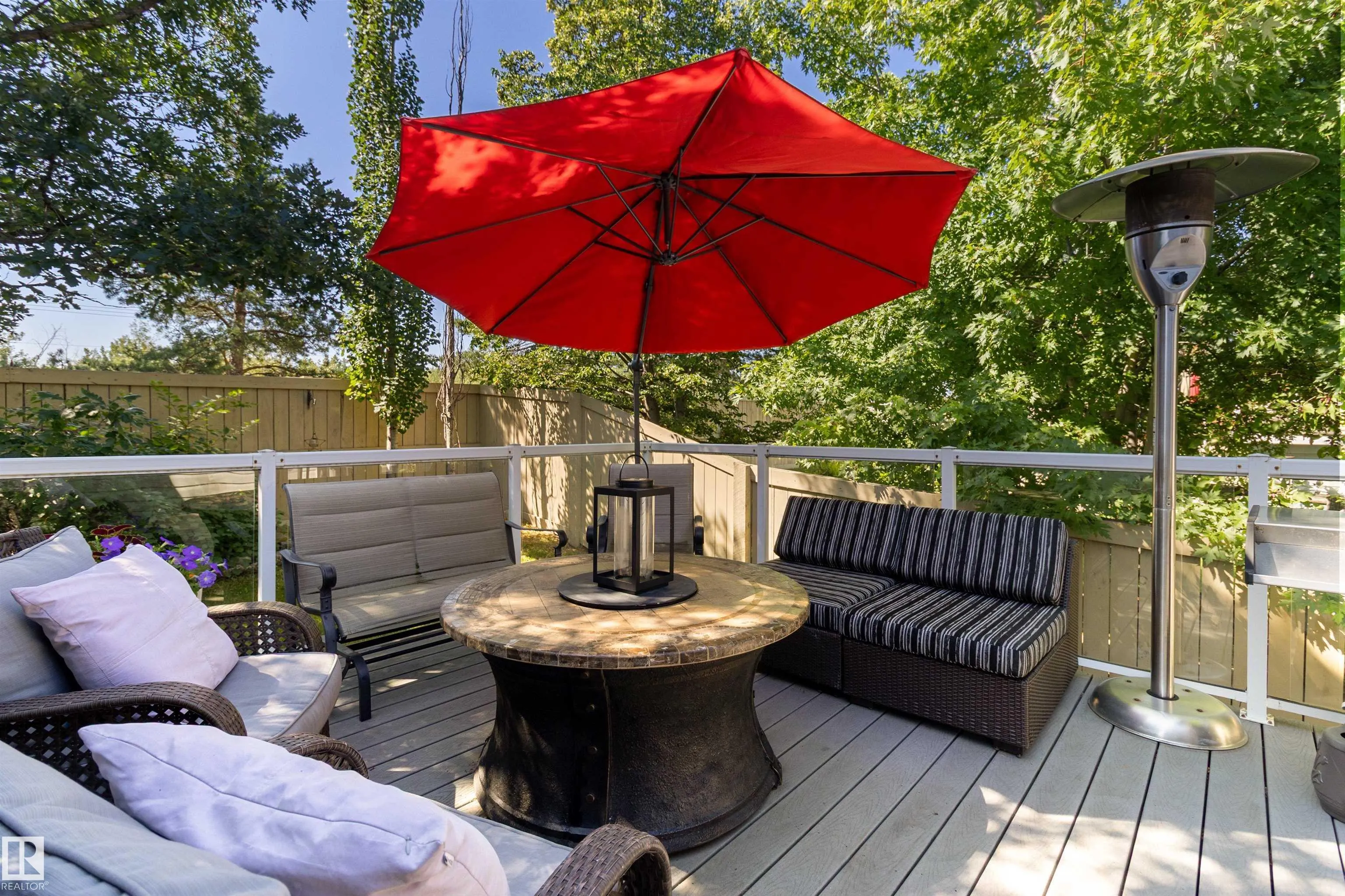 100 Ridgepoint Way