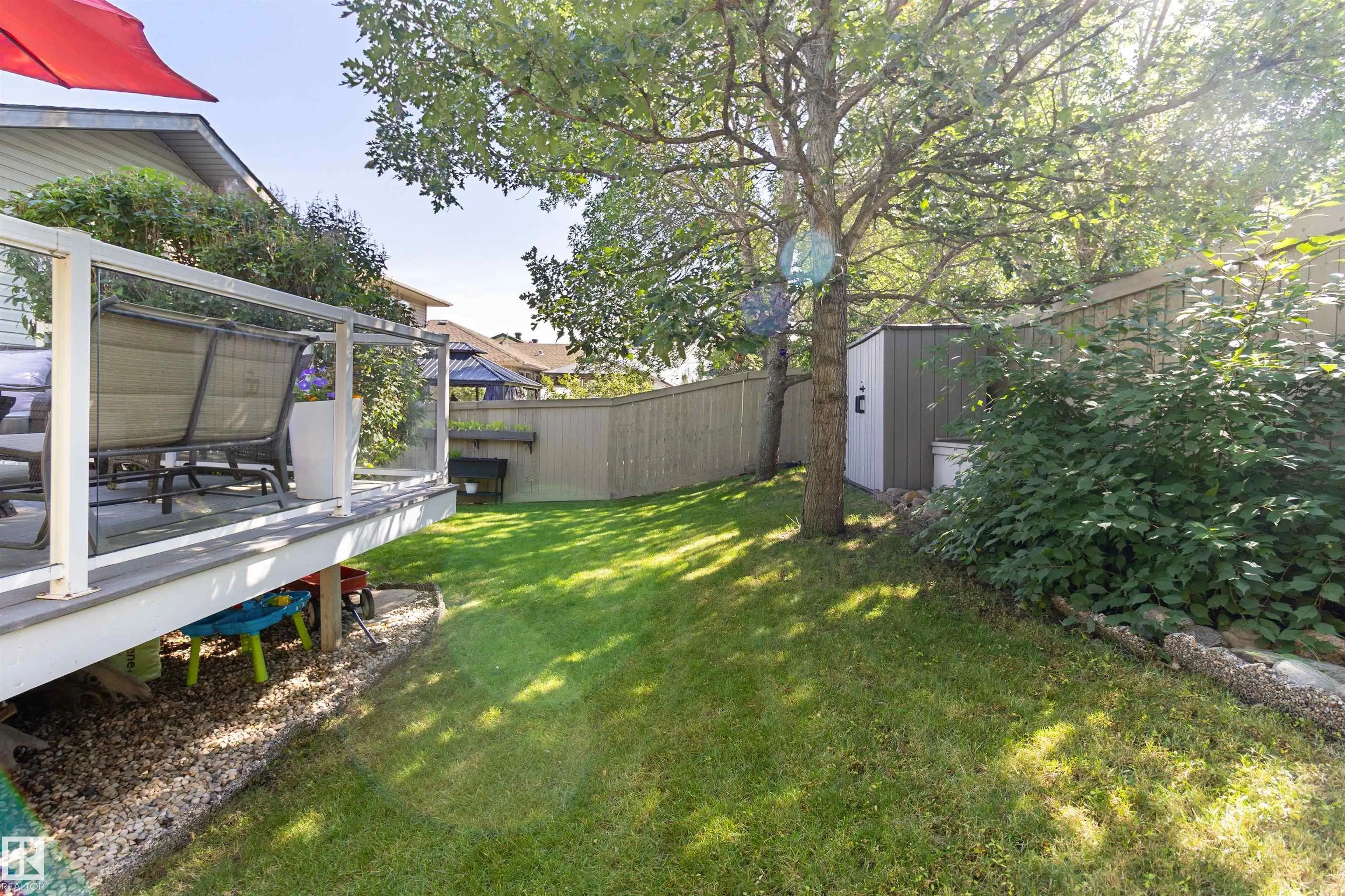 100 Ridgepoint Way