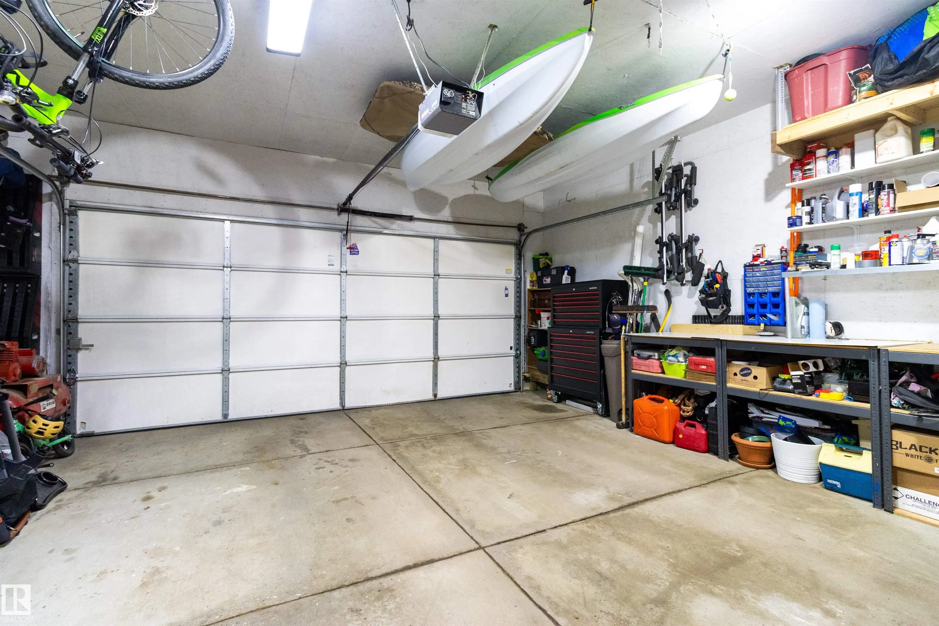 100 Ridgepoint Way