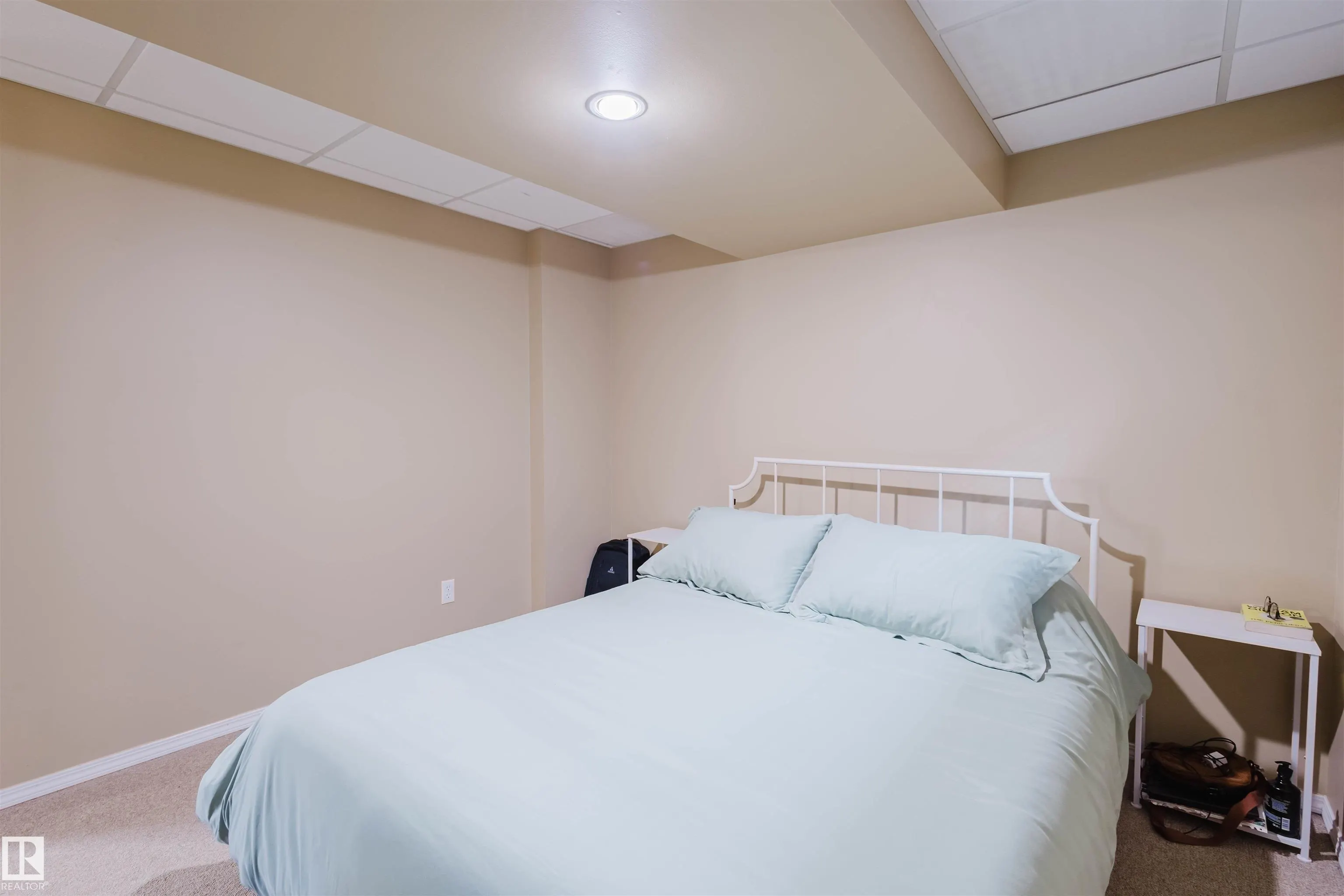 3032 TRELLE Crescent