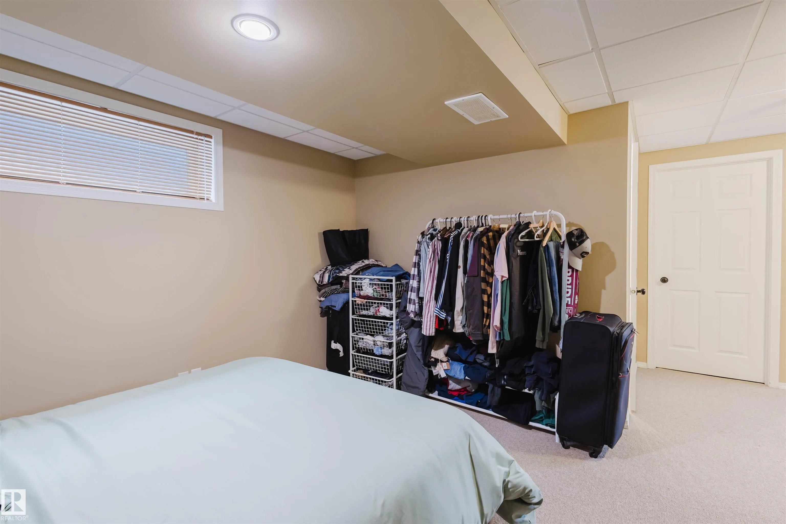 3032 TRELLE Crescent