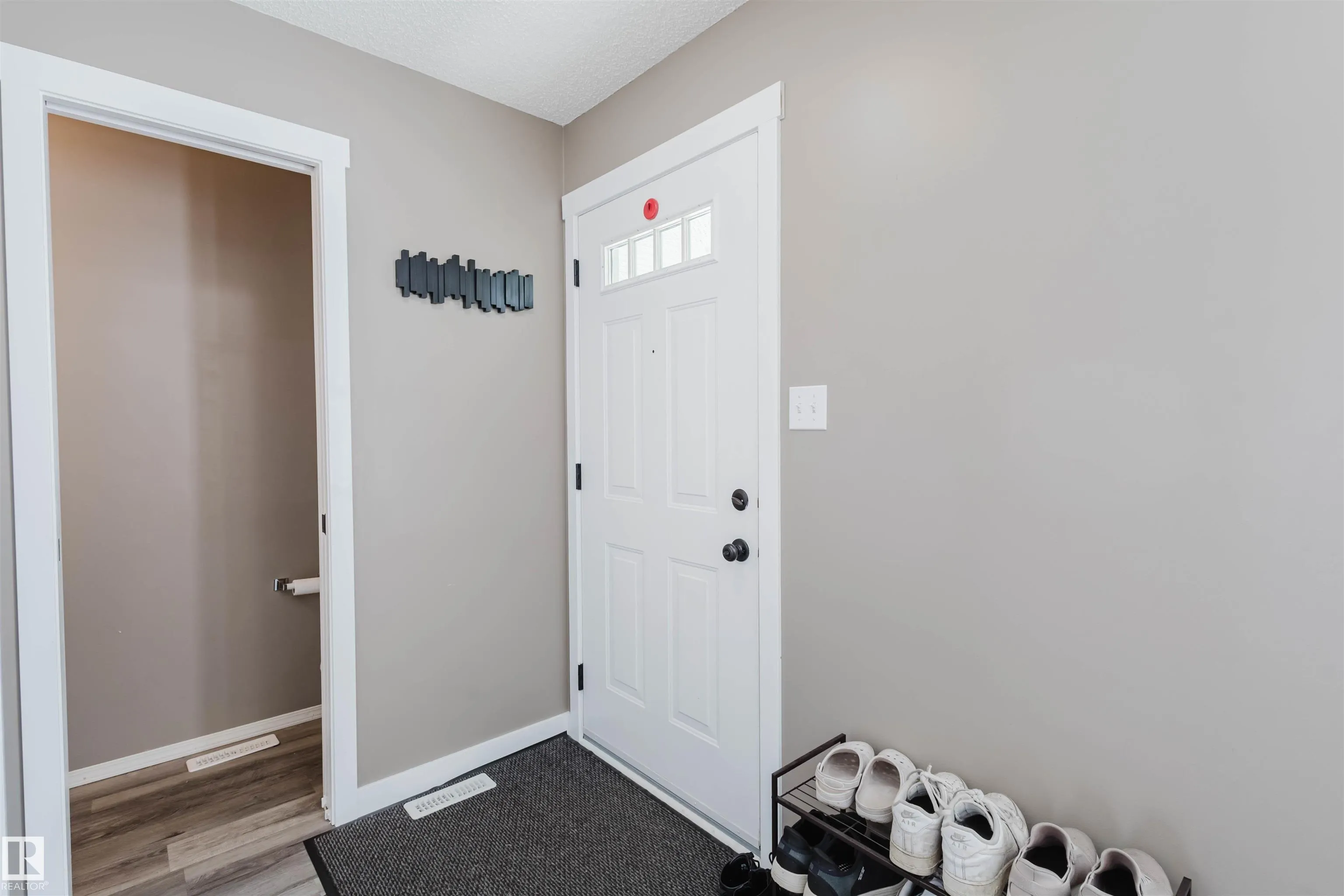 3032 TRELLE Crescent