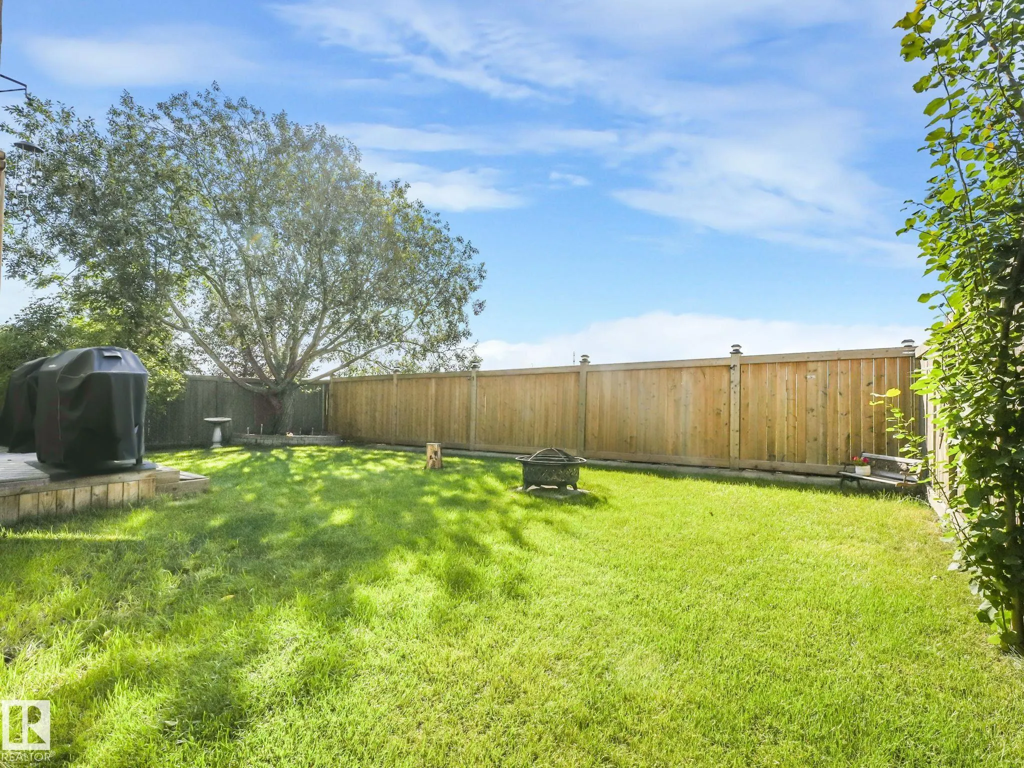 35 HAMILTON Crescent