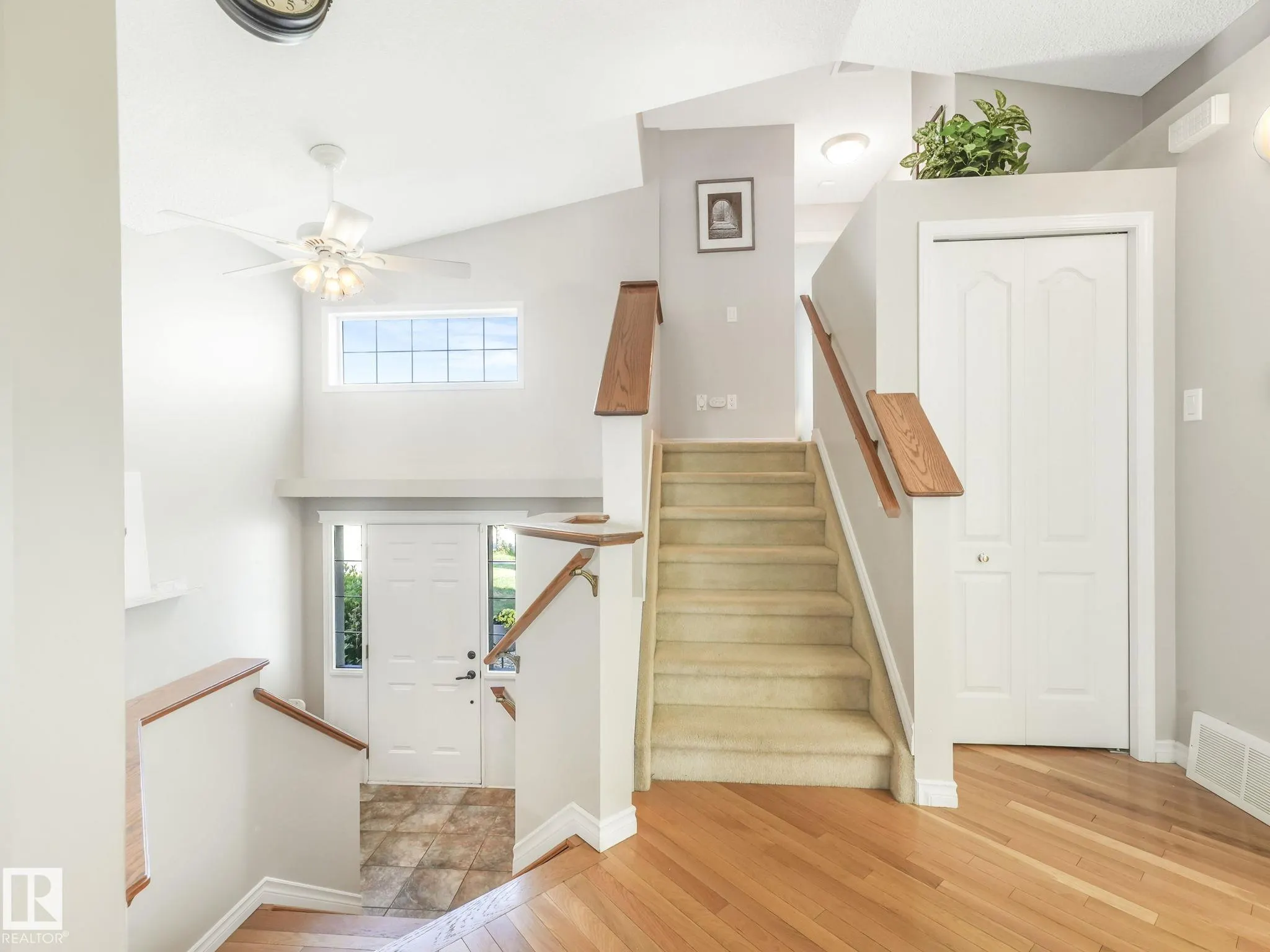 35 HAMILTON Crescent