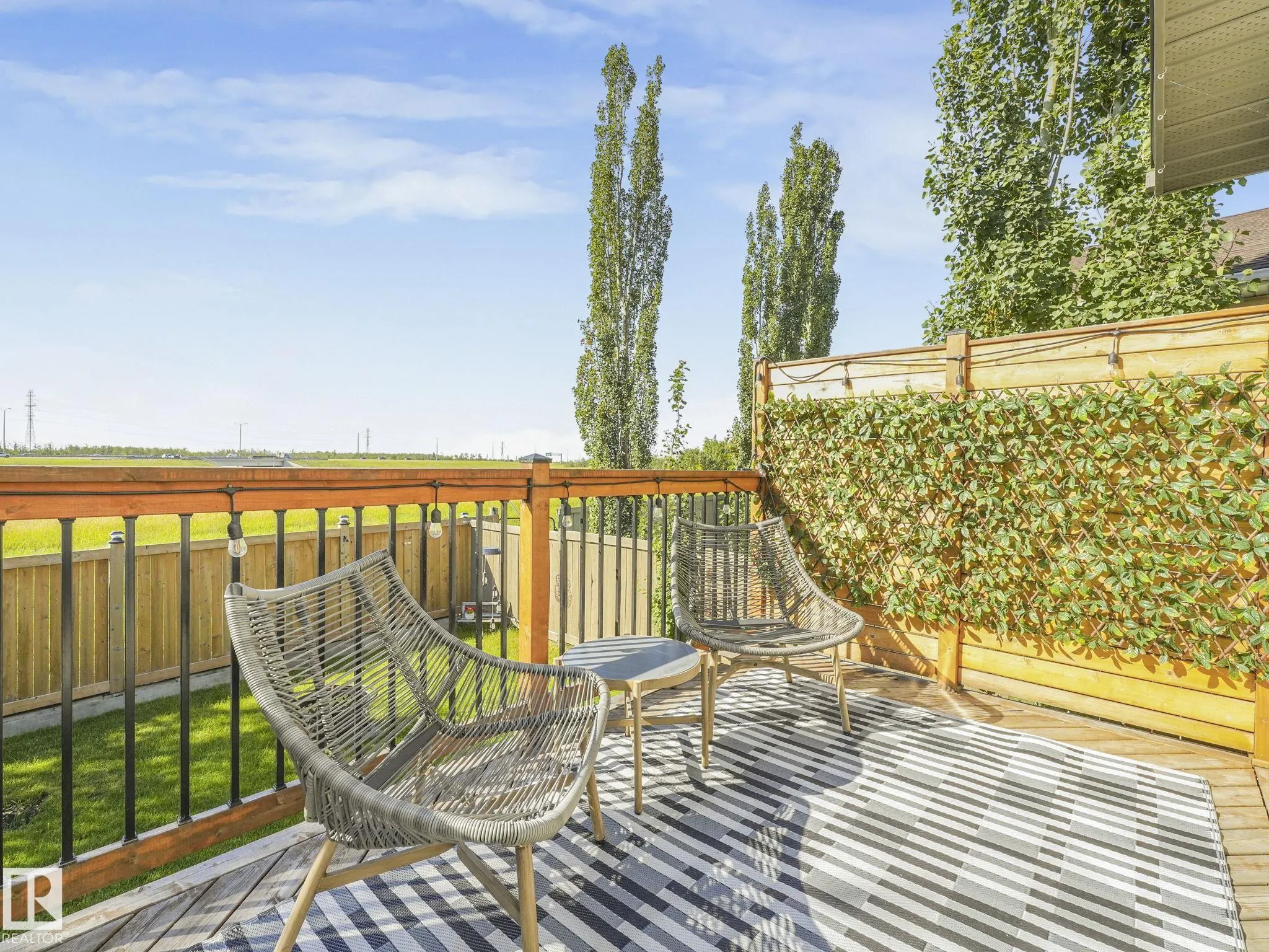 35 HAMILTON Crescent