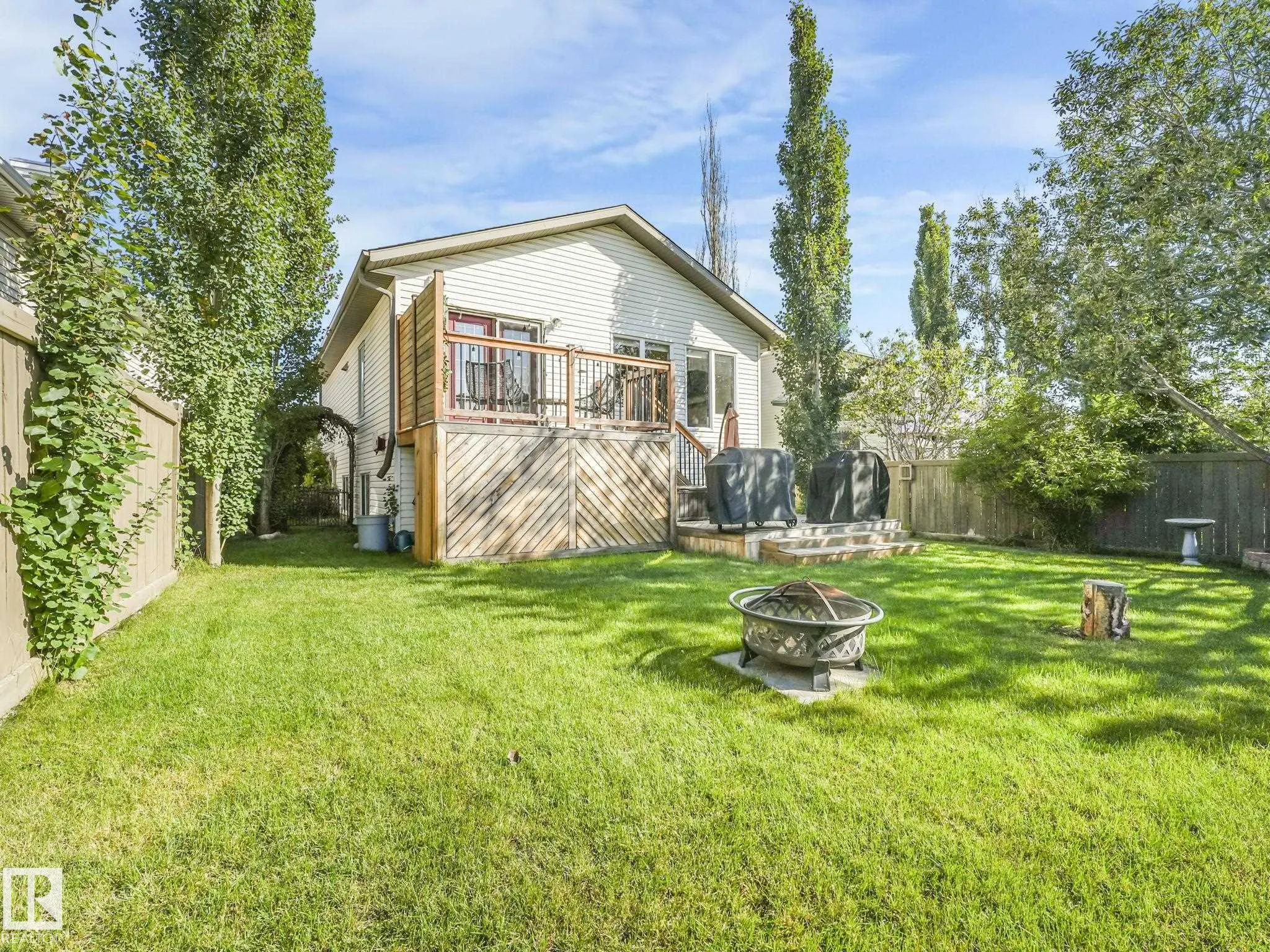 35 HAMILTON Crescent