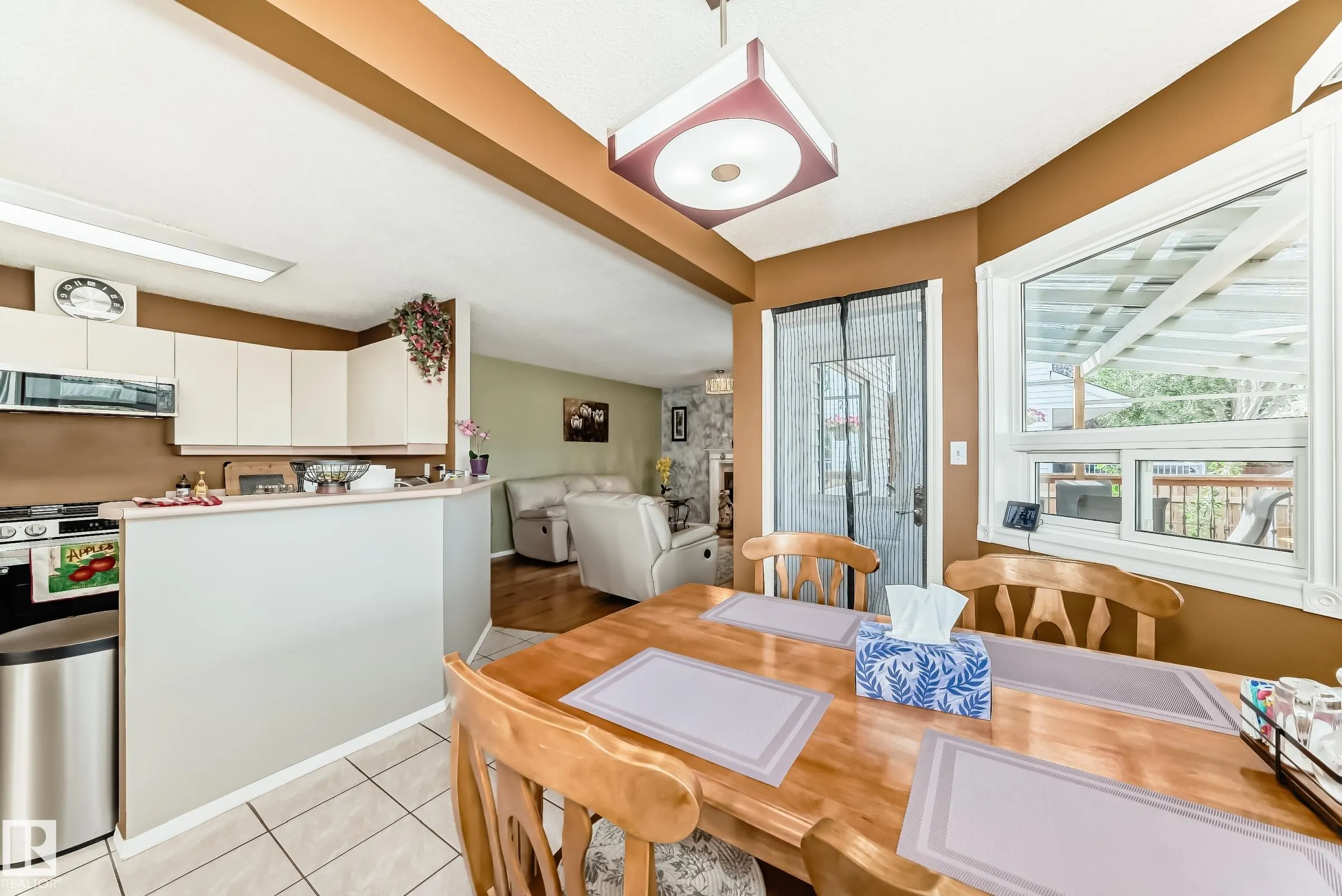 38 Deane Crescent