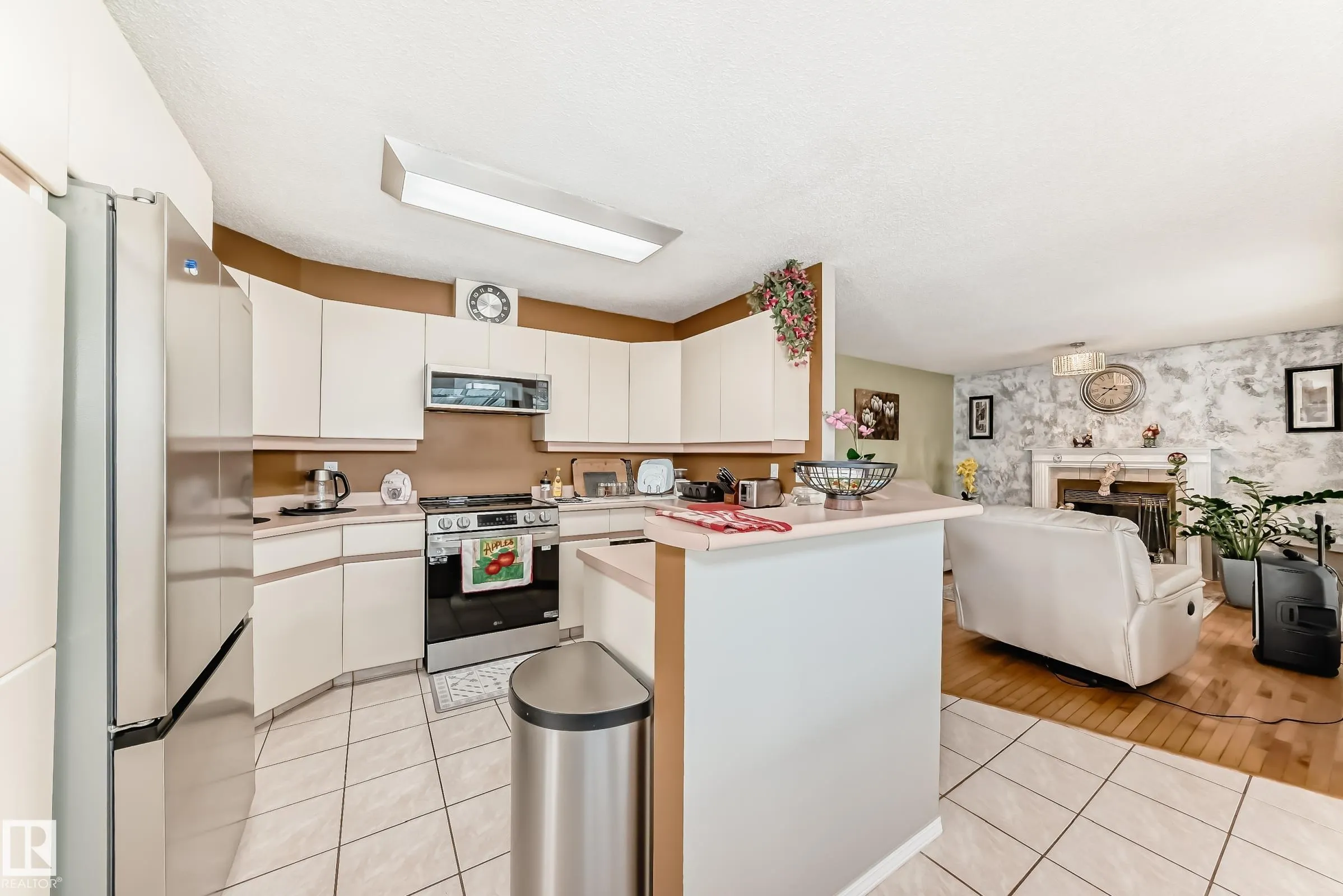38 Deane Crescent