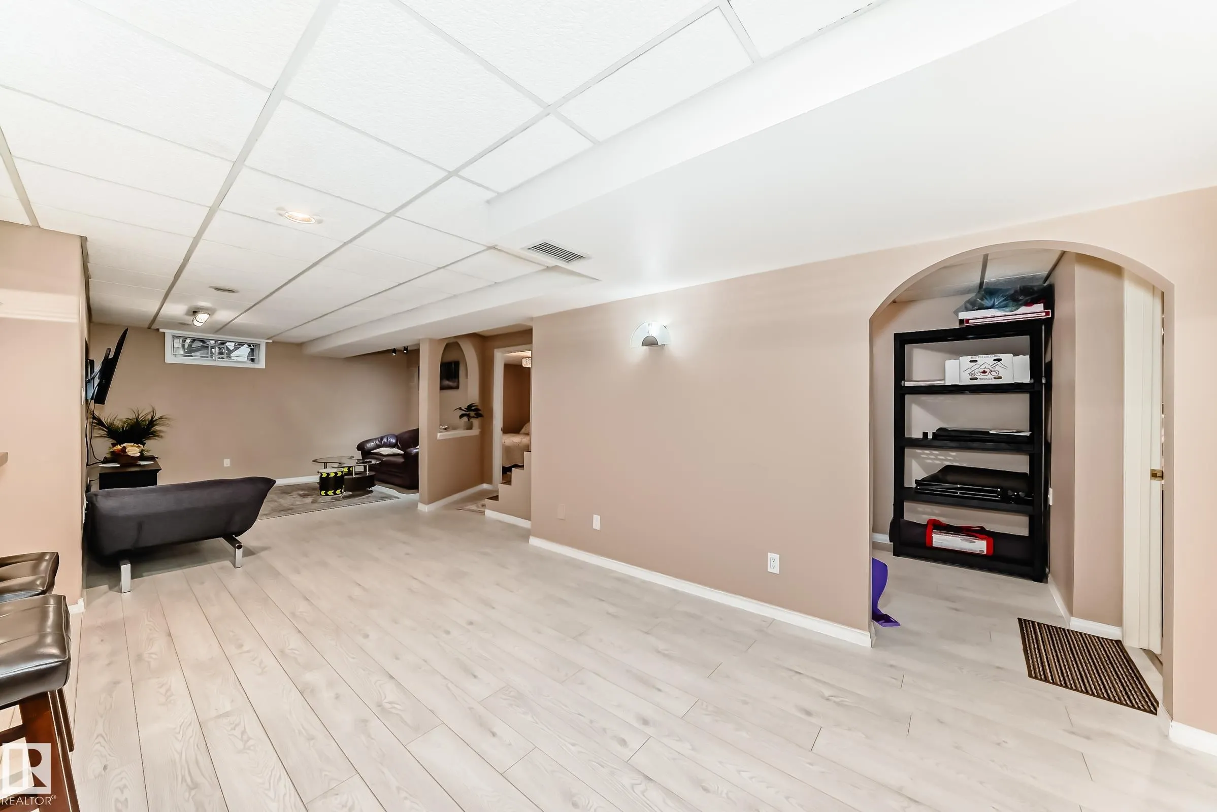 38 Deane Crescent