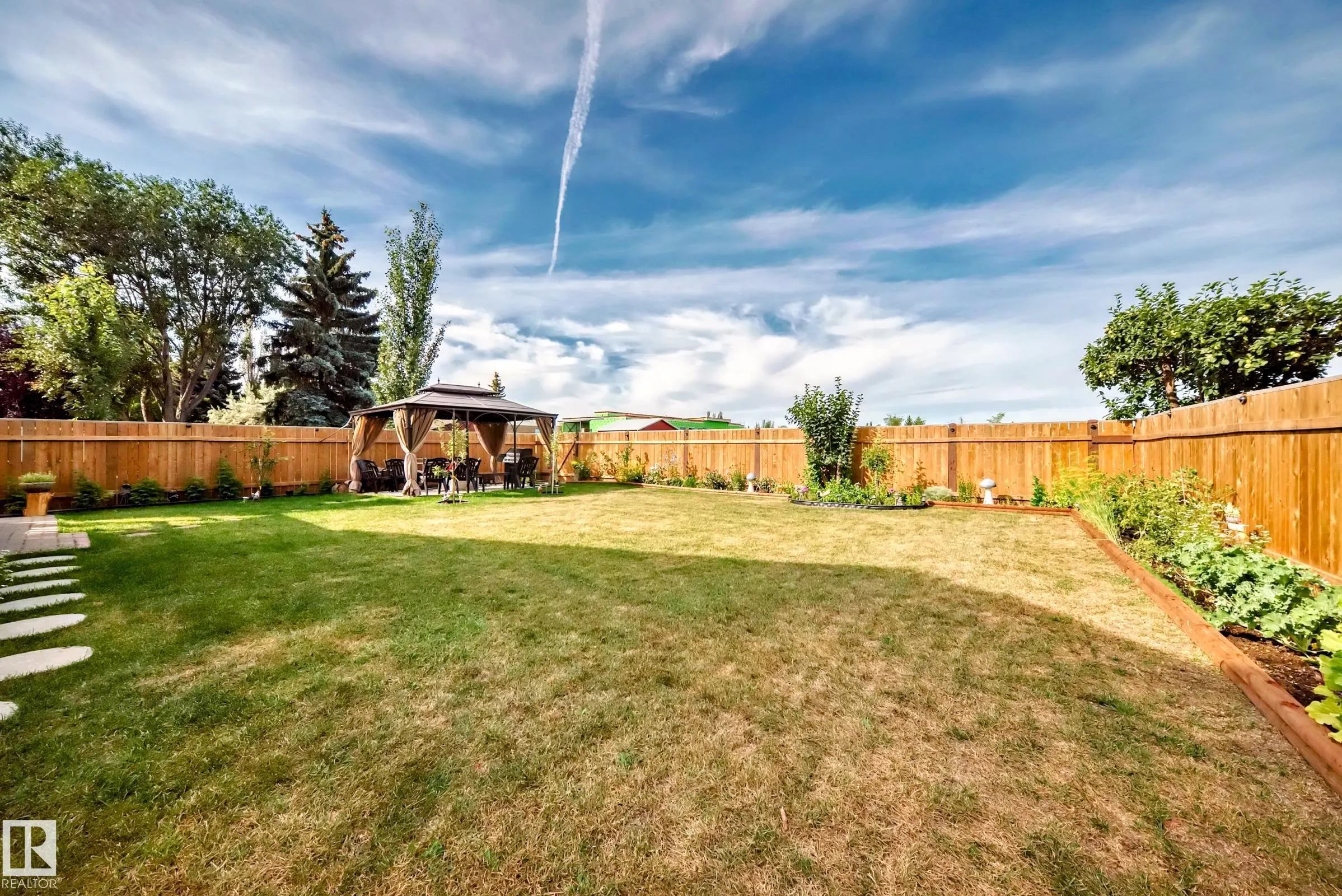 38 Deane Crescent