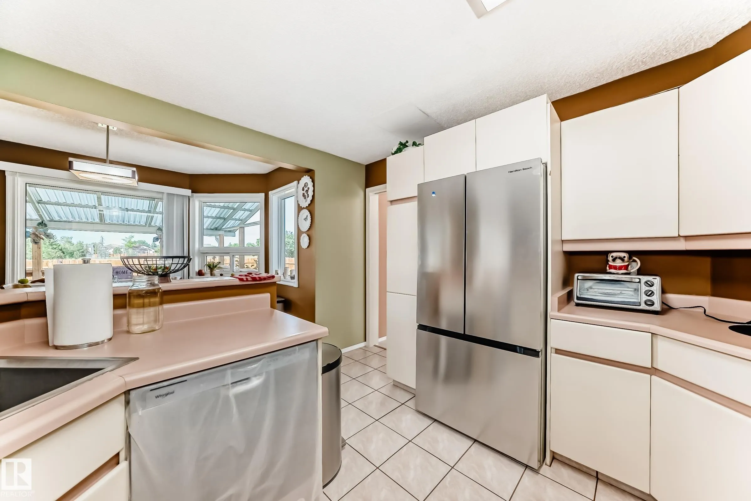 38 Deane Crescent