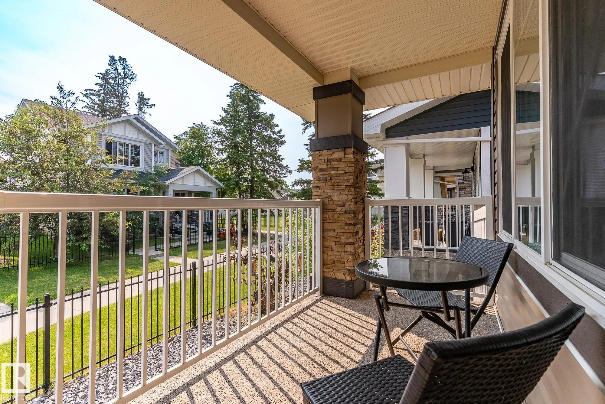 756 DECOTEAU Way