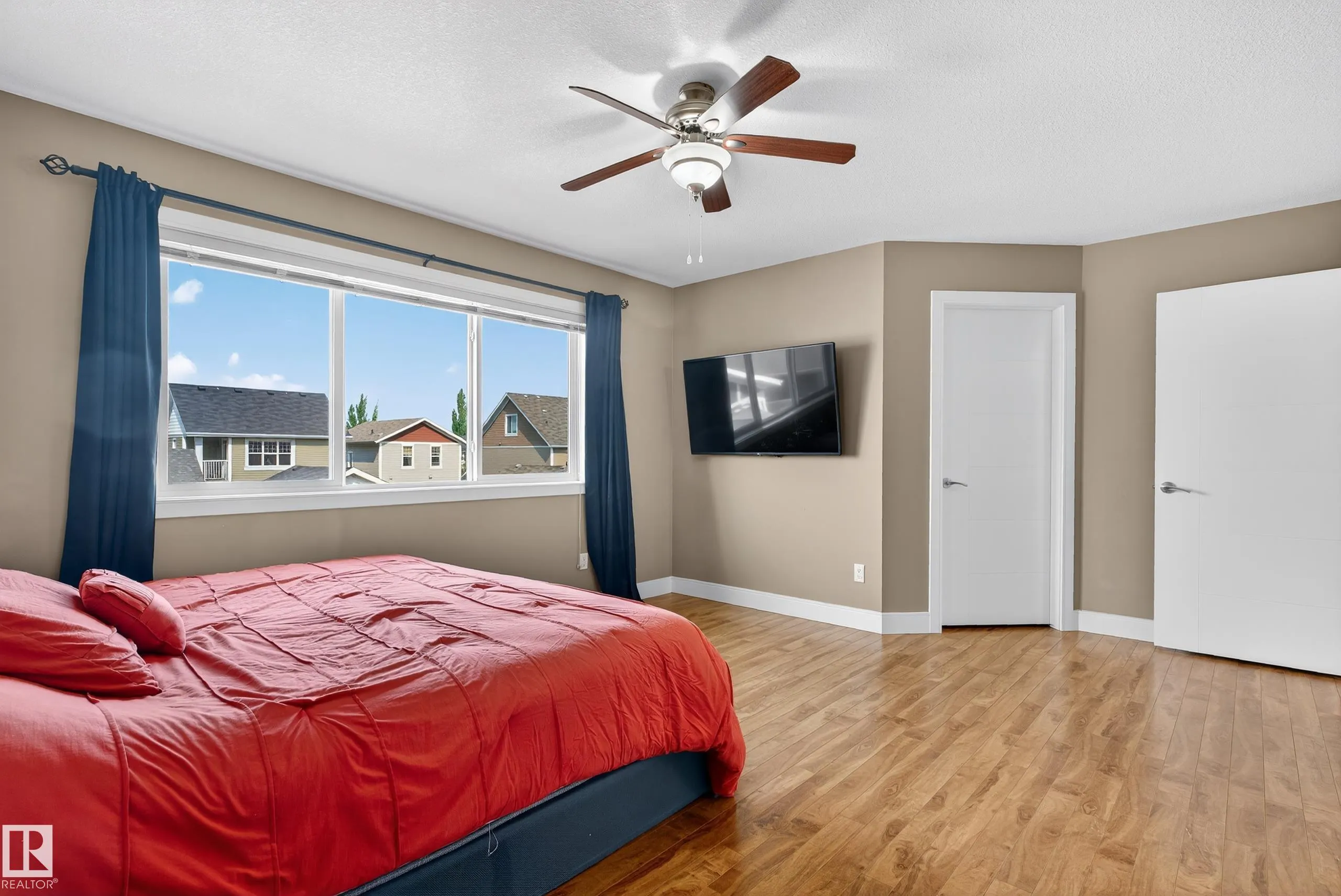 756 DECOTEAU Way