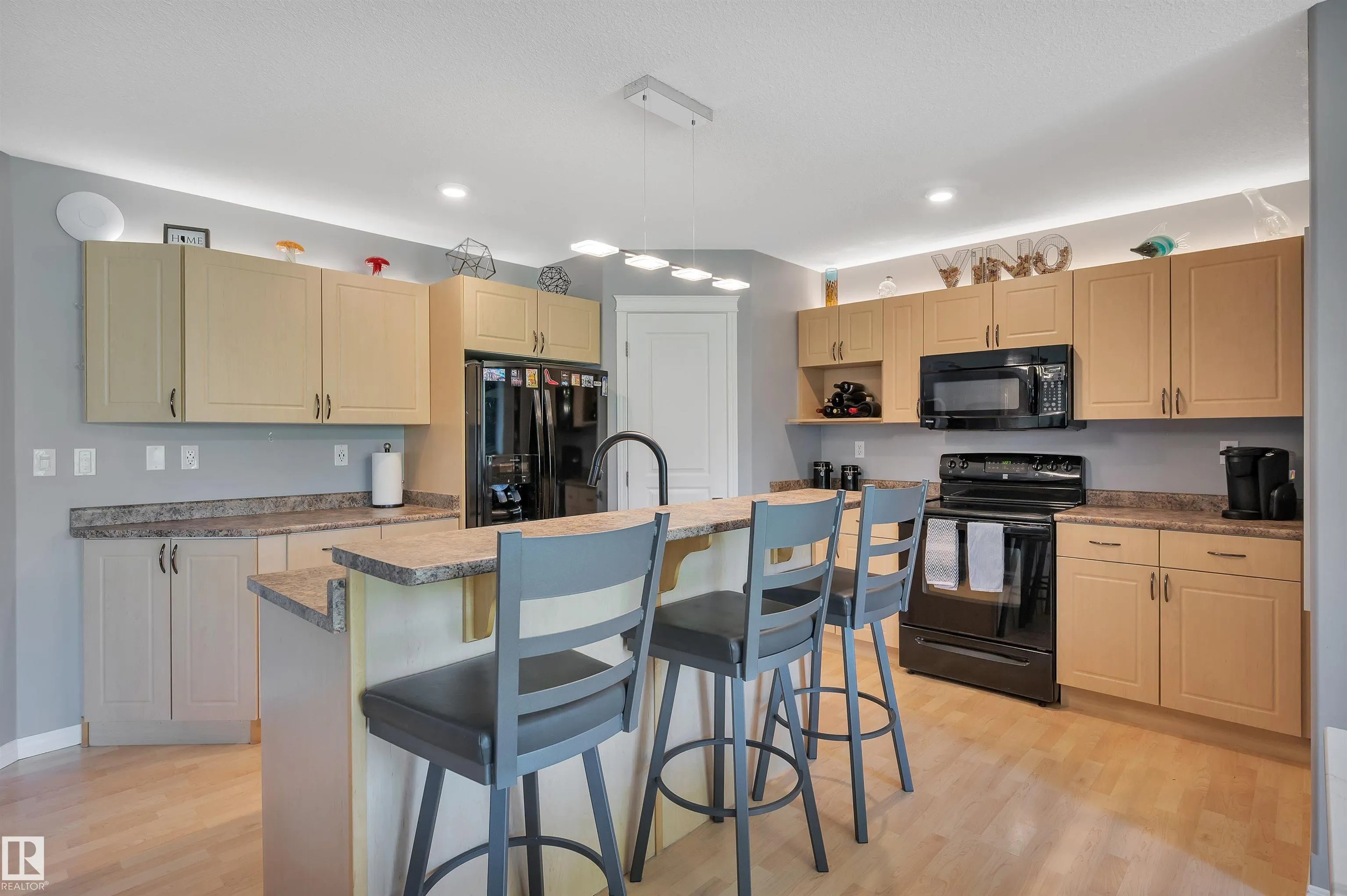 106 EASTGATE Way