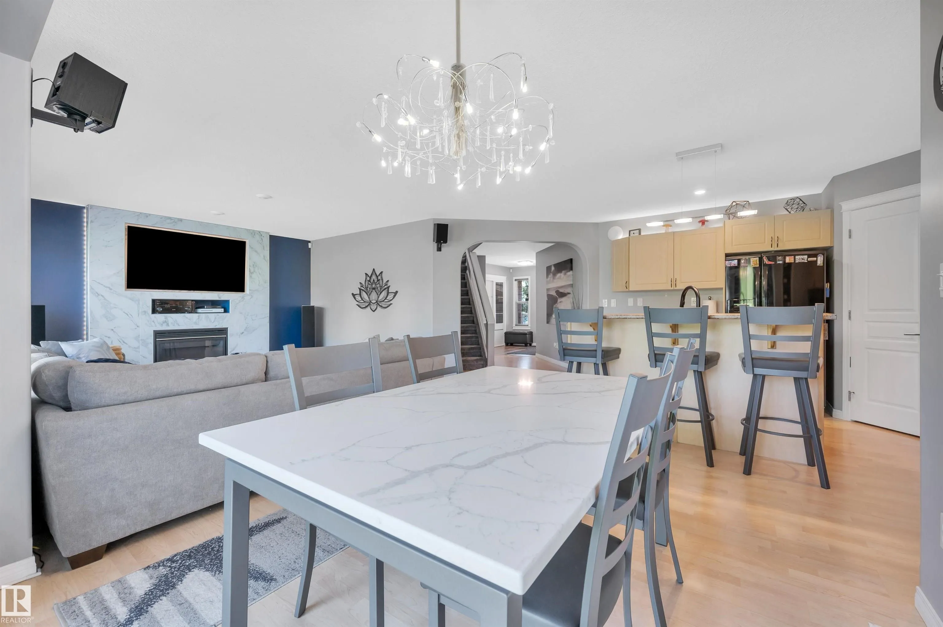 106 EASTGATE Way