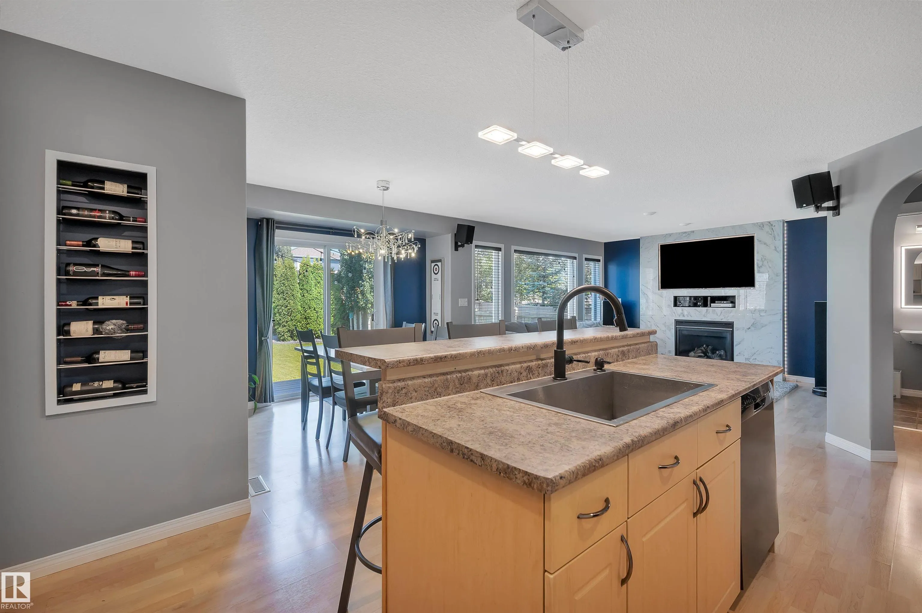 106 EASTGATE Way
