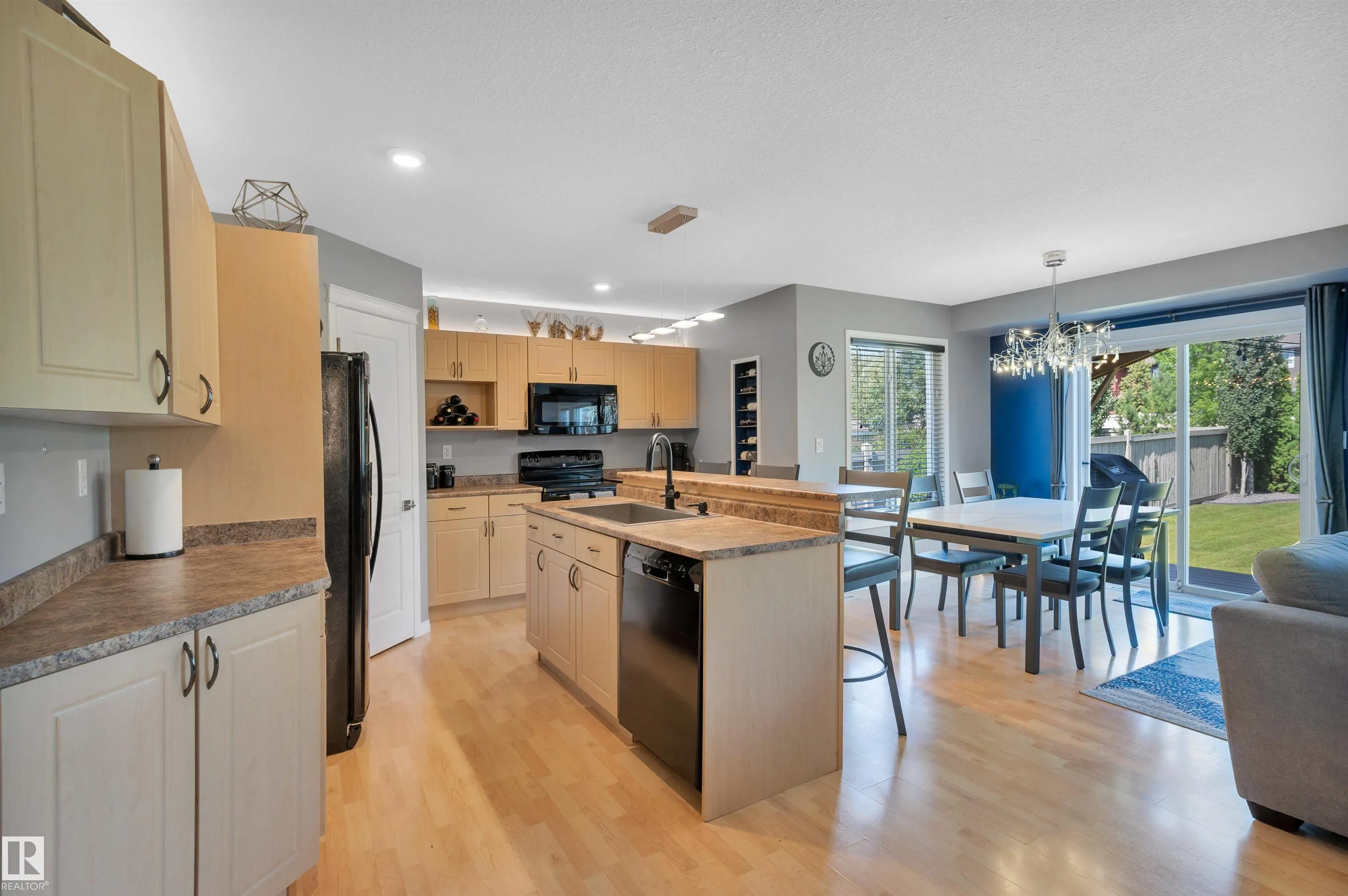 106 EASTGATE Way
