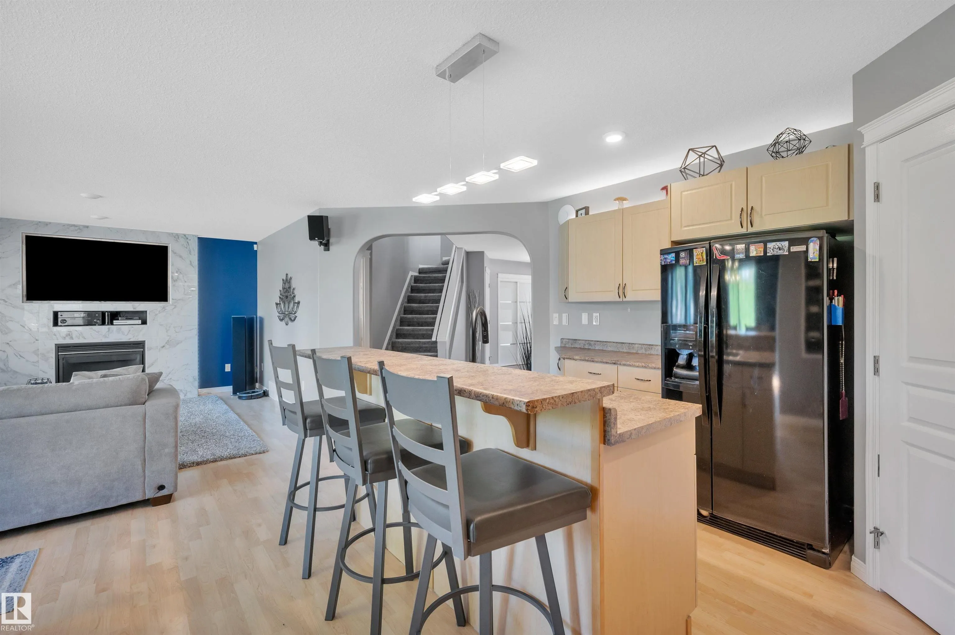 106 EASTGATE Way