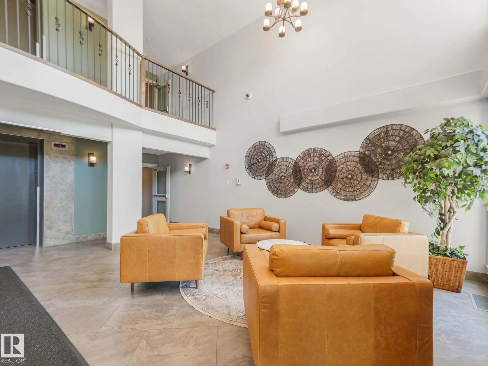 12408 15 Avenue