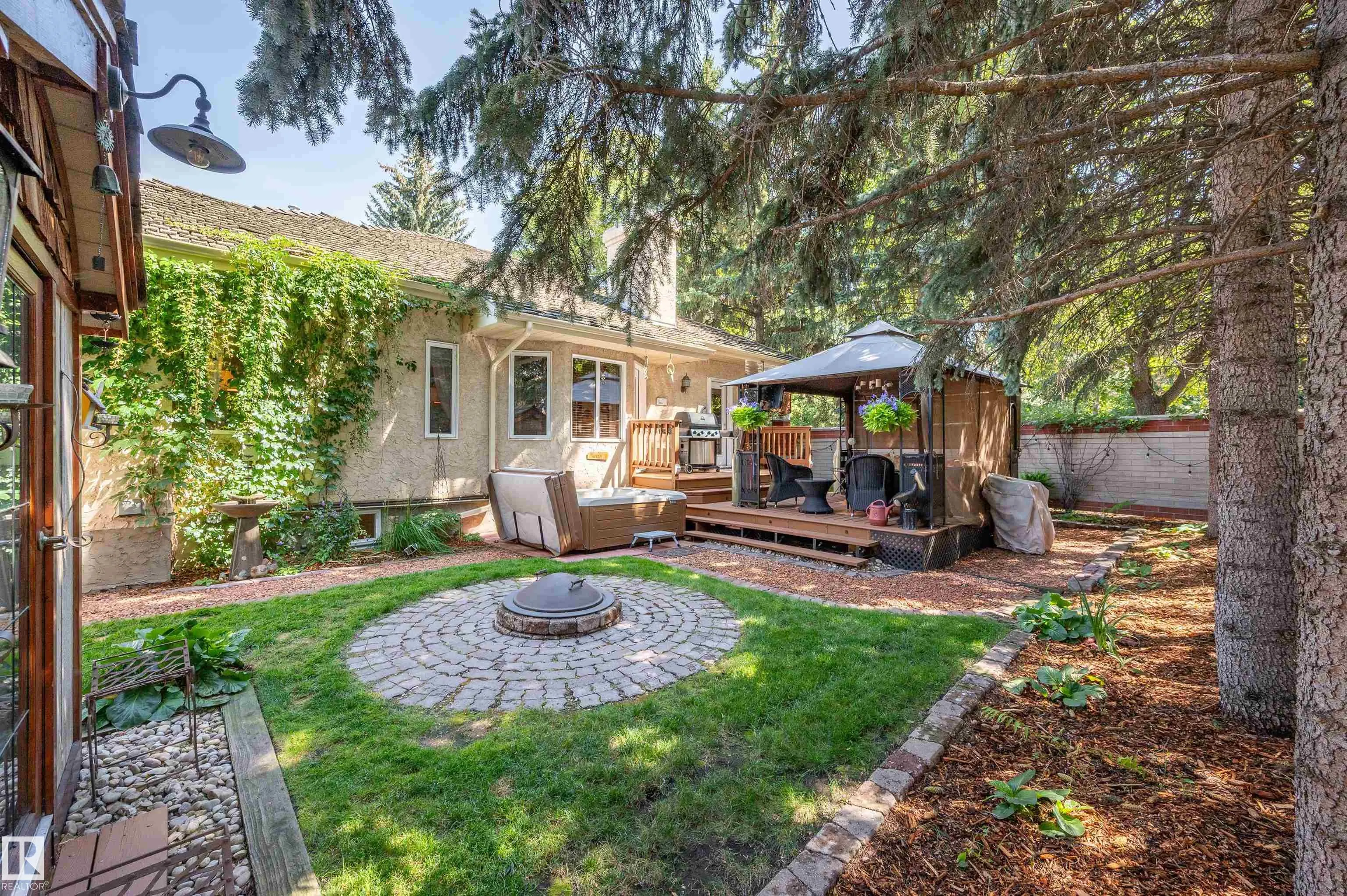 49 BERRYMORE Drive