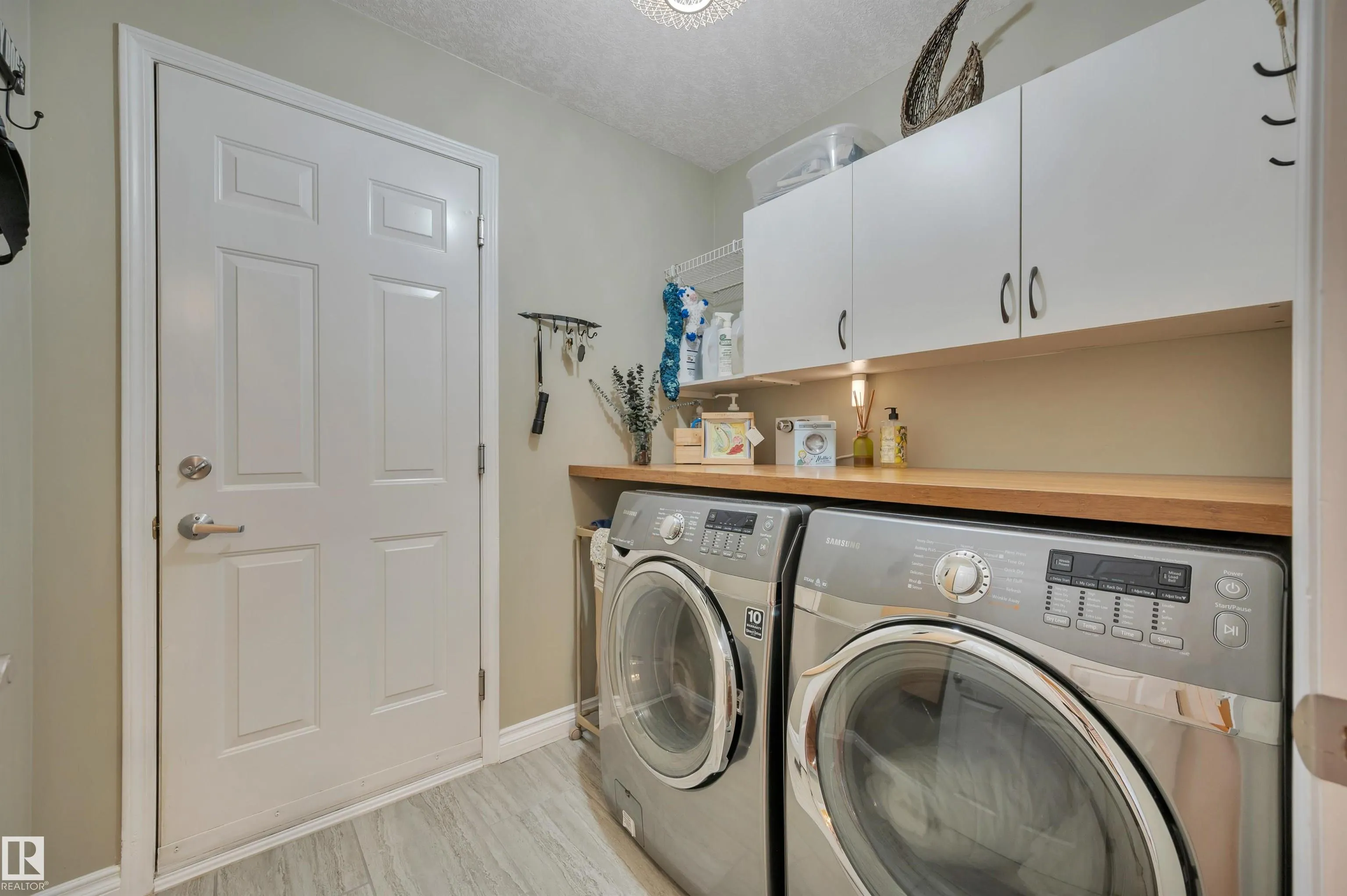 49 BERRYMORE Drive