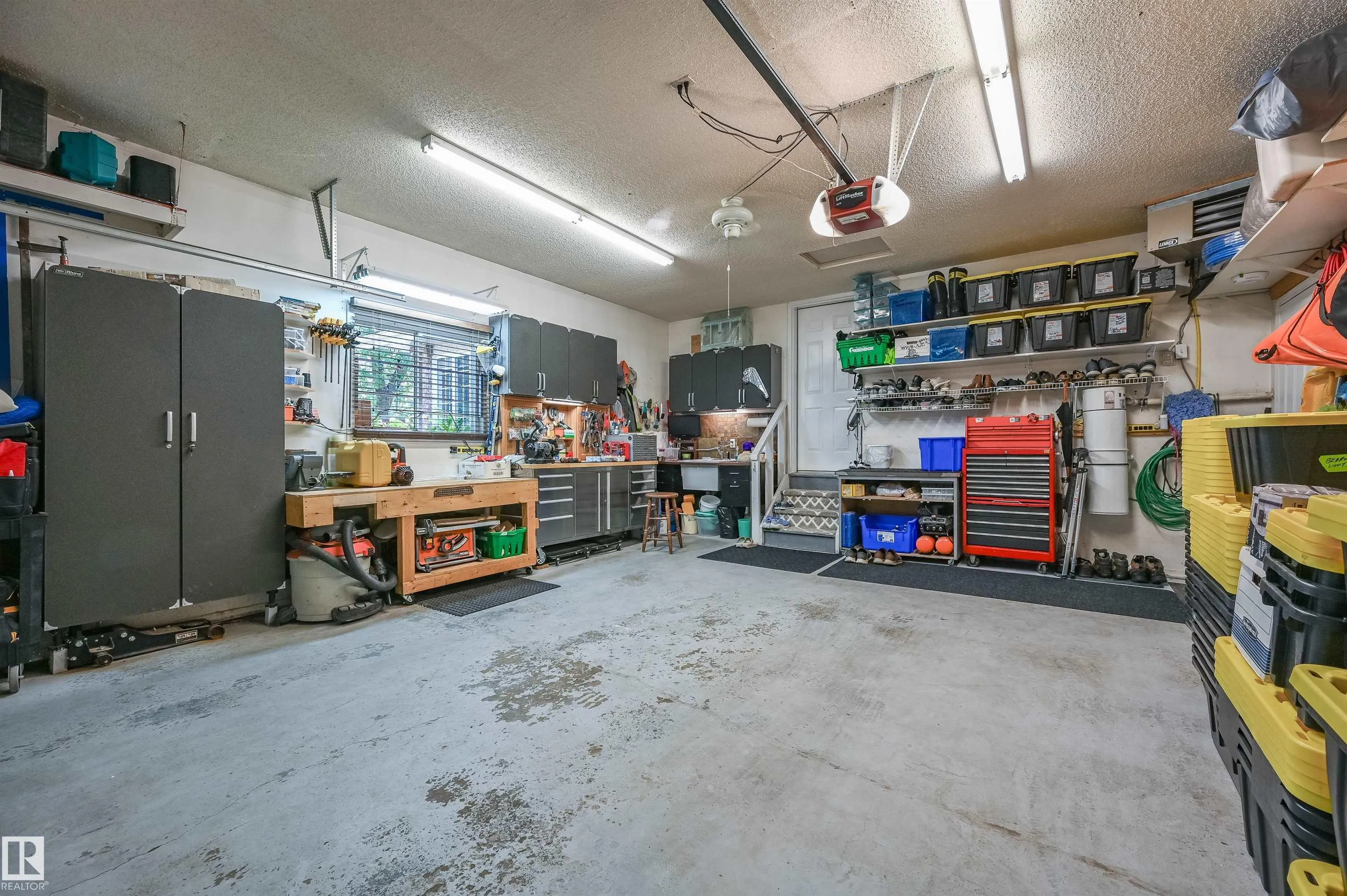 49 BERRYMORE Drive