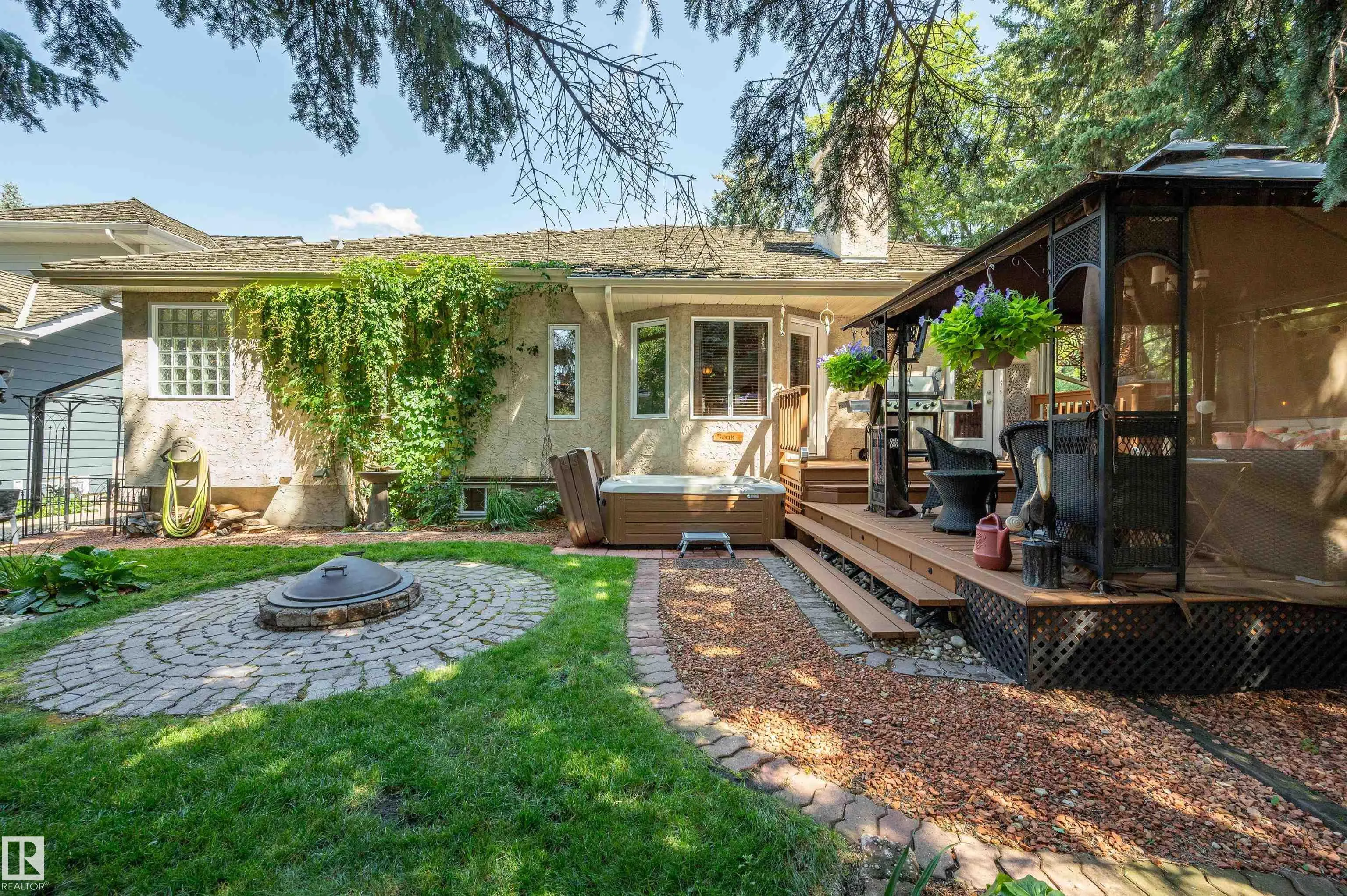 49 BERRYMORE Drive
